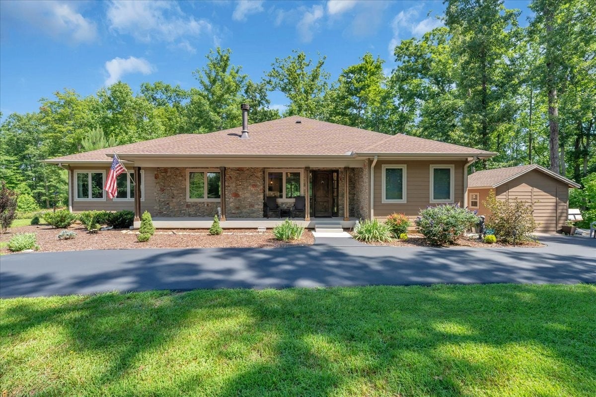 414 Watercolor Dr — photo