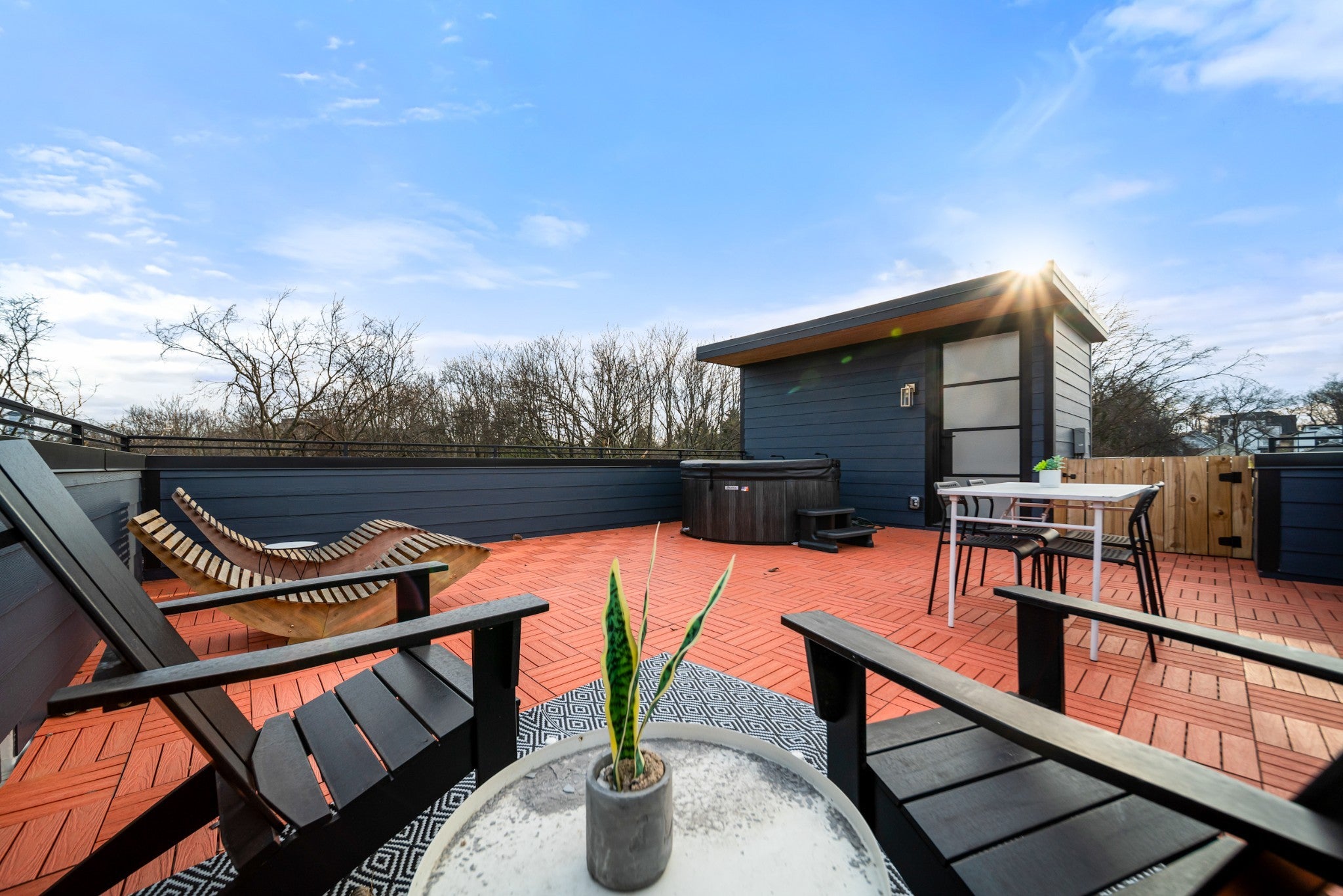 1923 Britt Pl B — photo
