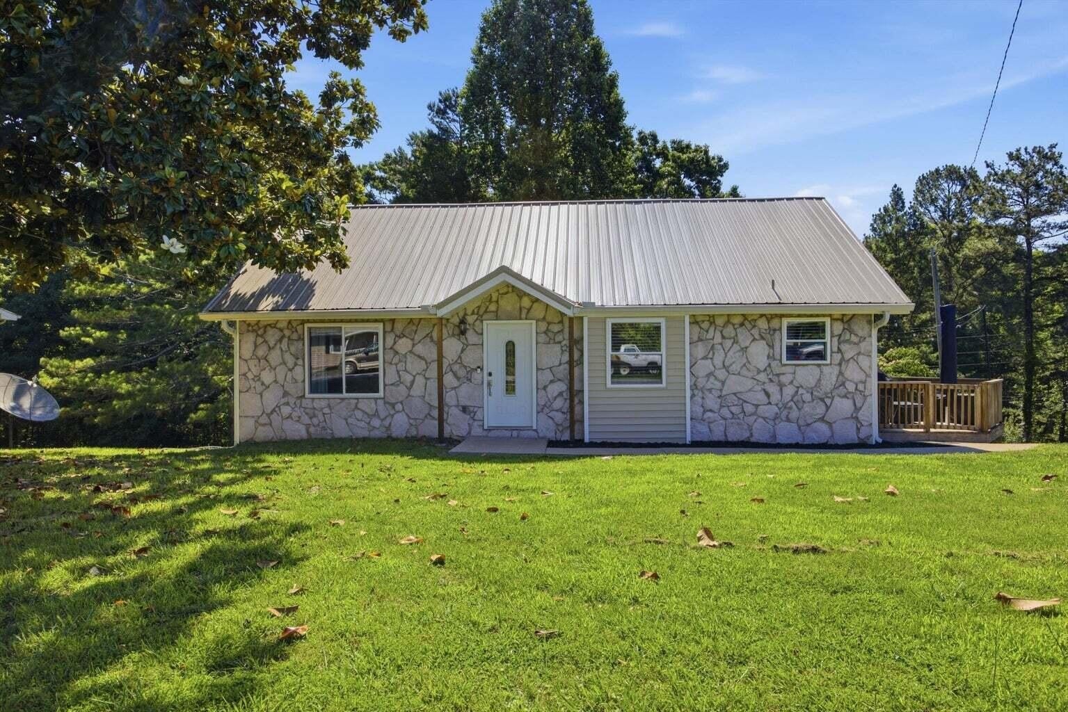 36 Crest Circle — photo