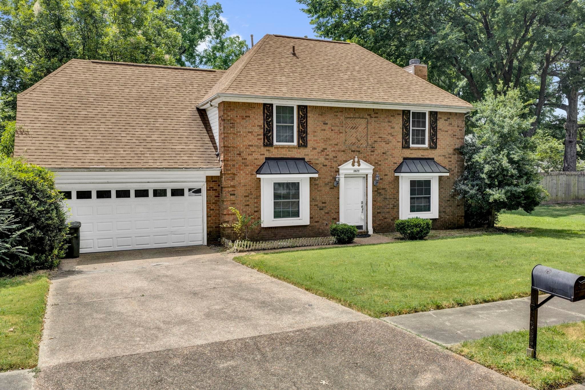 5875 Sycamore Manor CV — photo