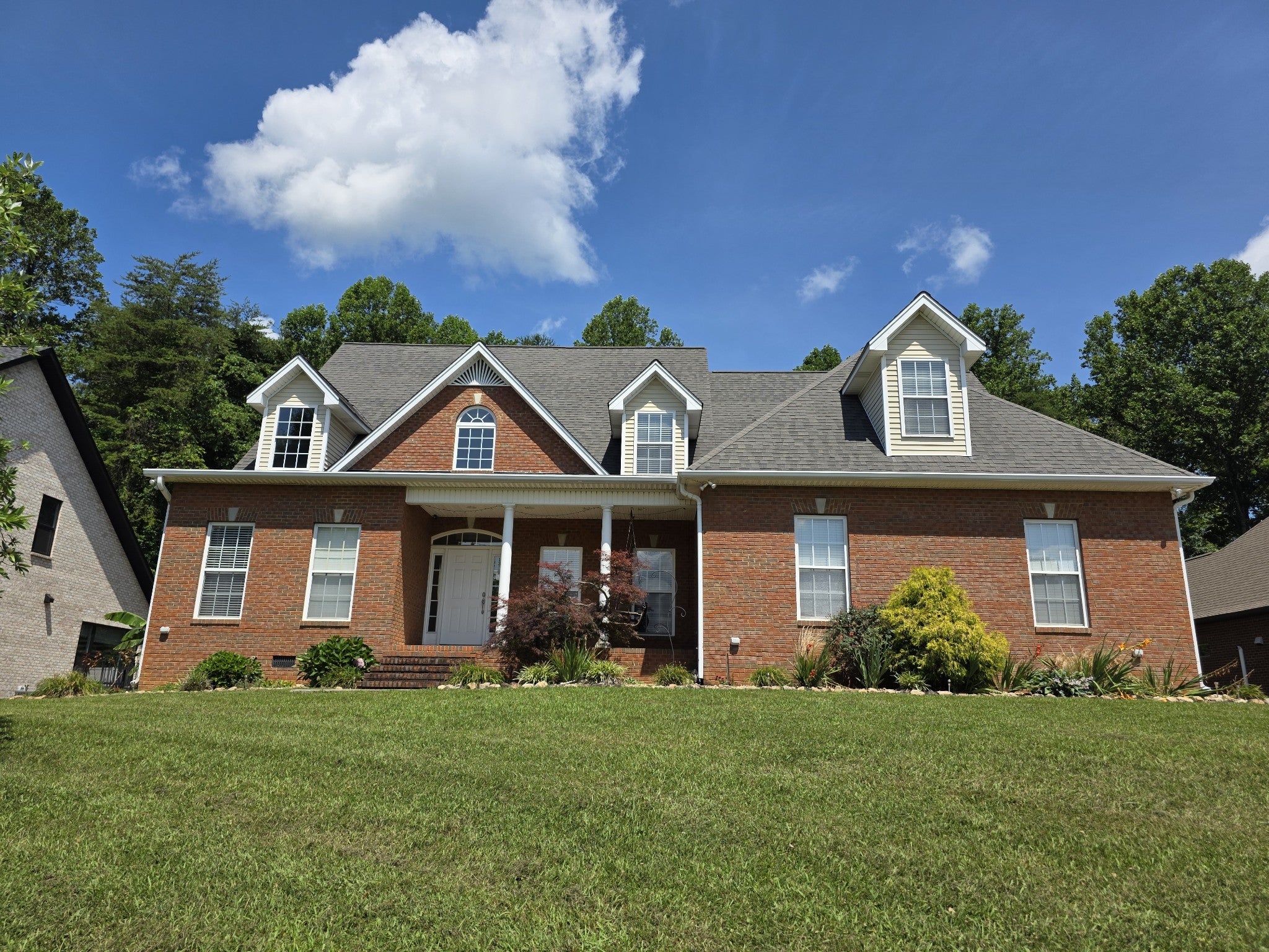 1359 Buckingham Pl — photo