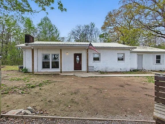 12 Dukes Ln — photo