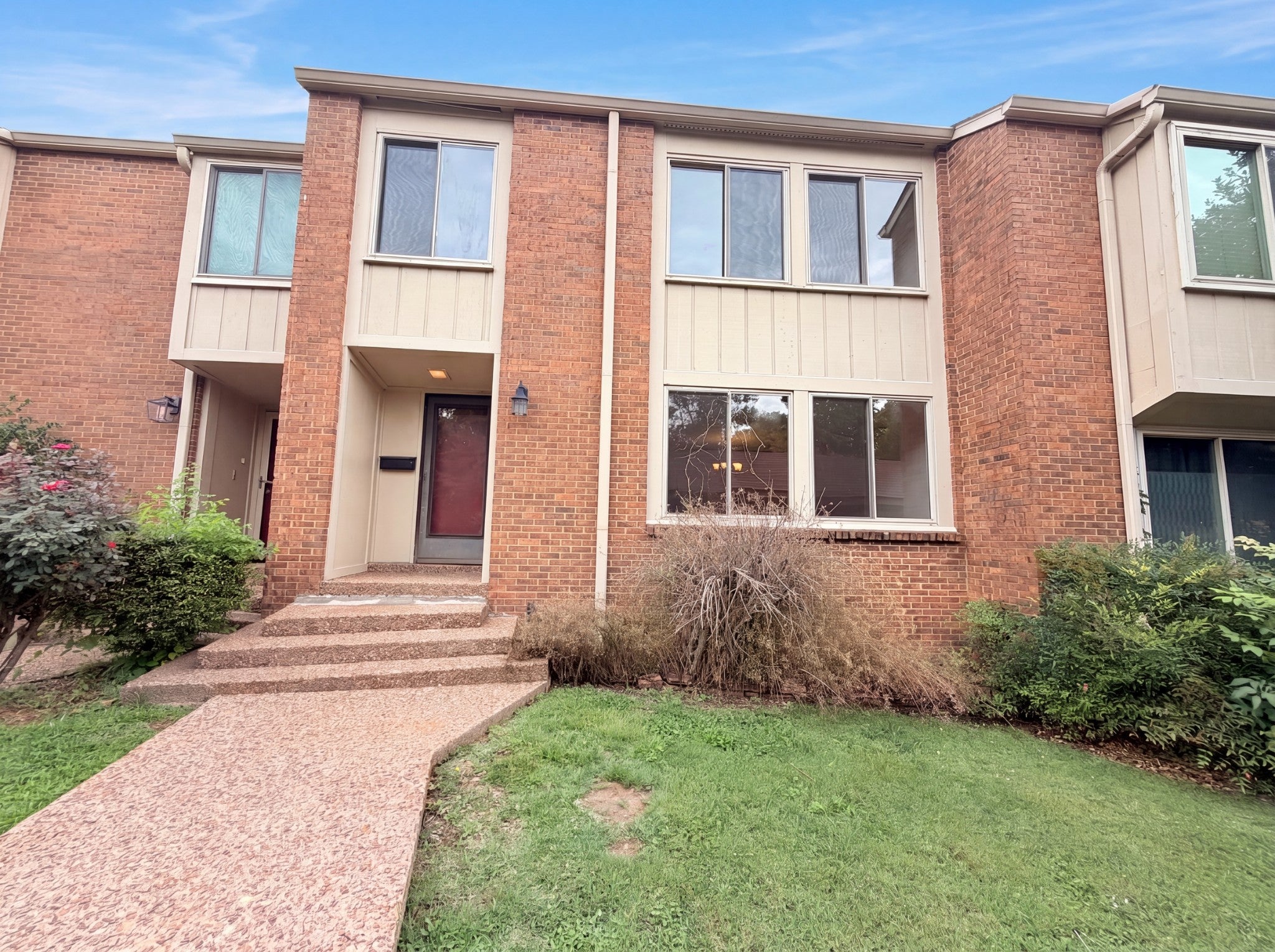 6924 Highland Park Dr — photo
