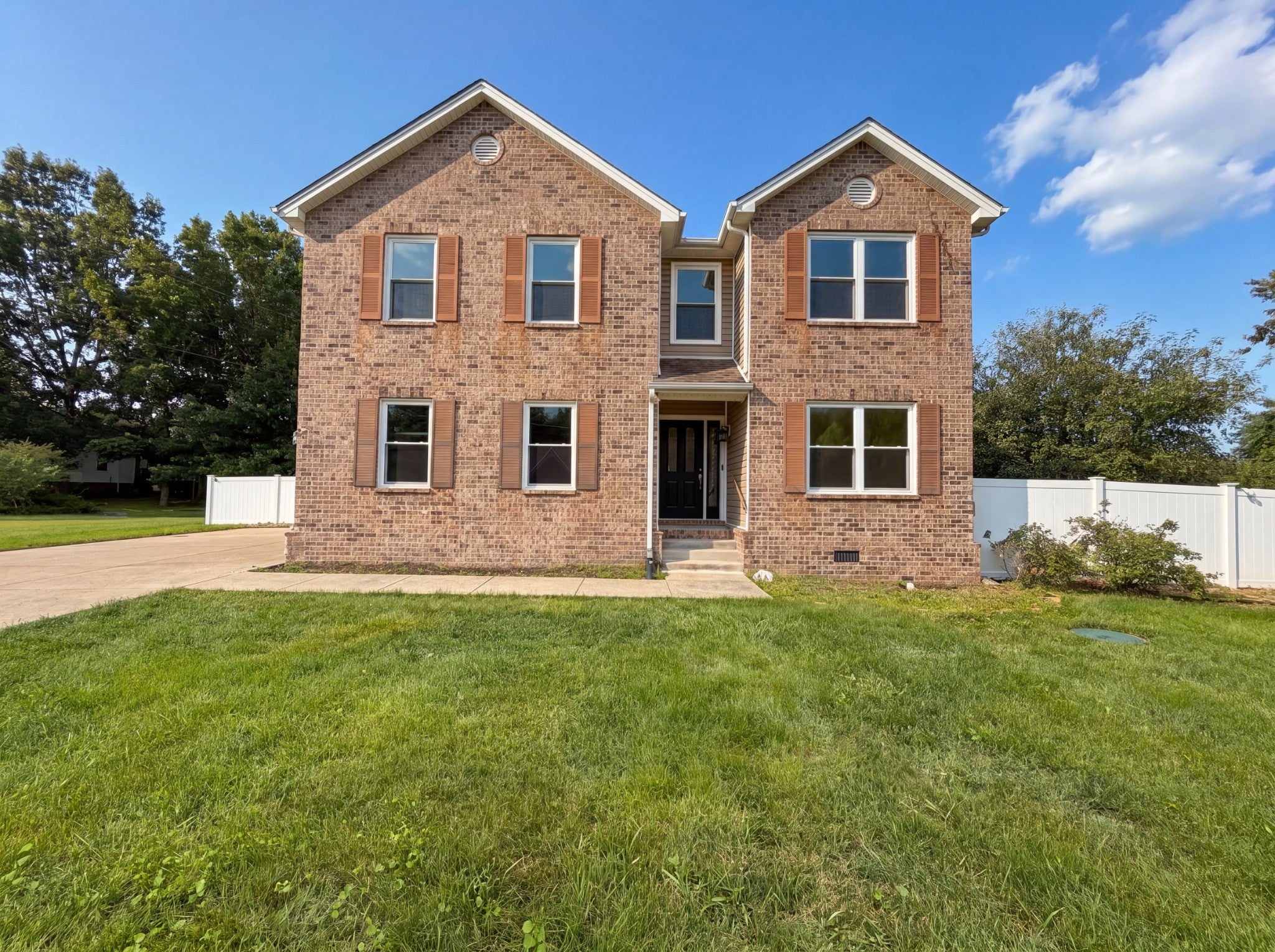 1223 California Dr — photo