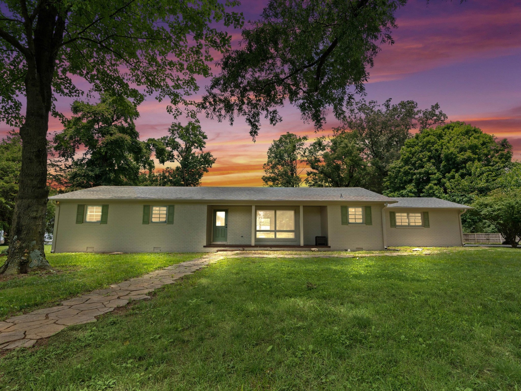 460 John Hunter Hwy — photo