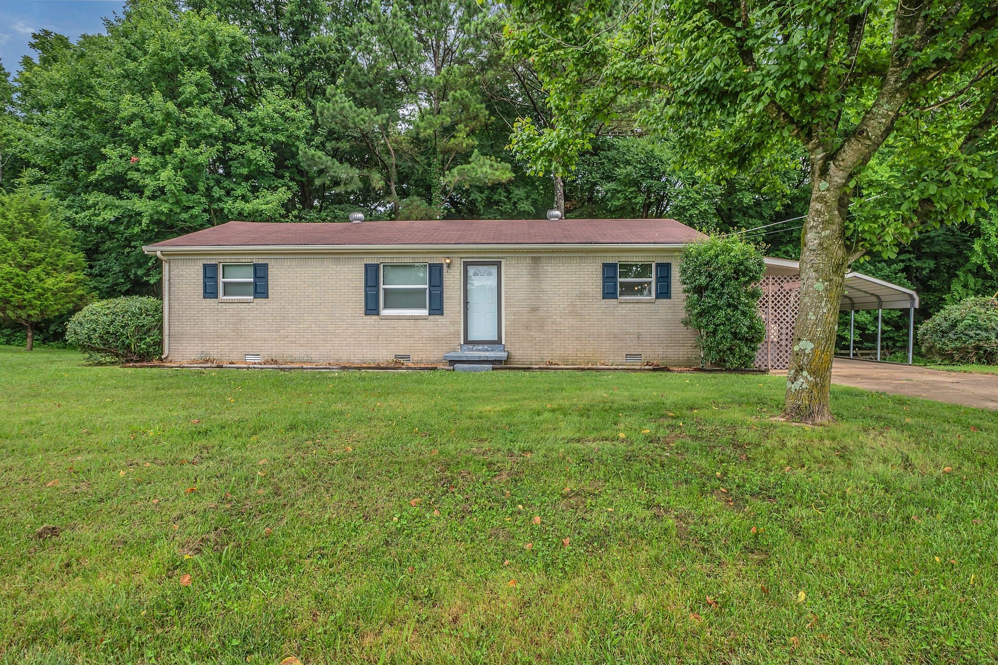 2255 Rose Hill Rd — photo