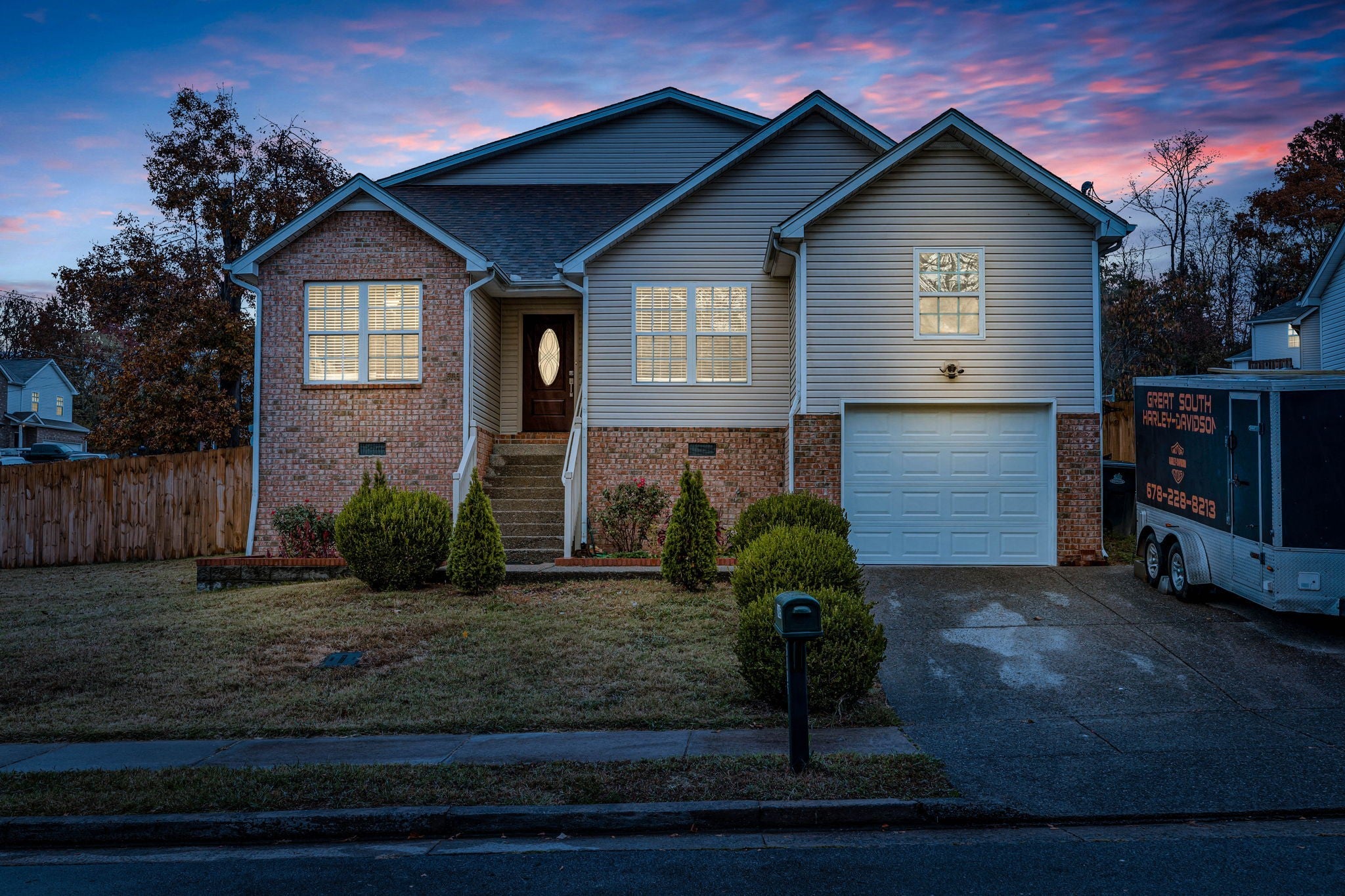 5200 Rockridge Ct — photo