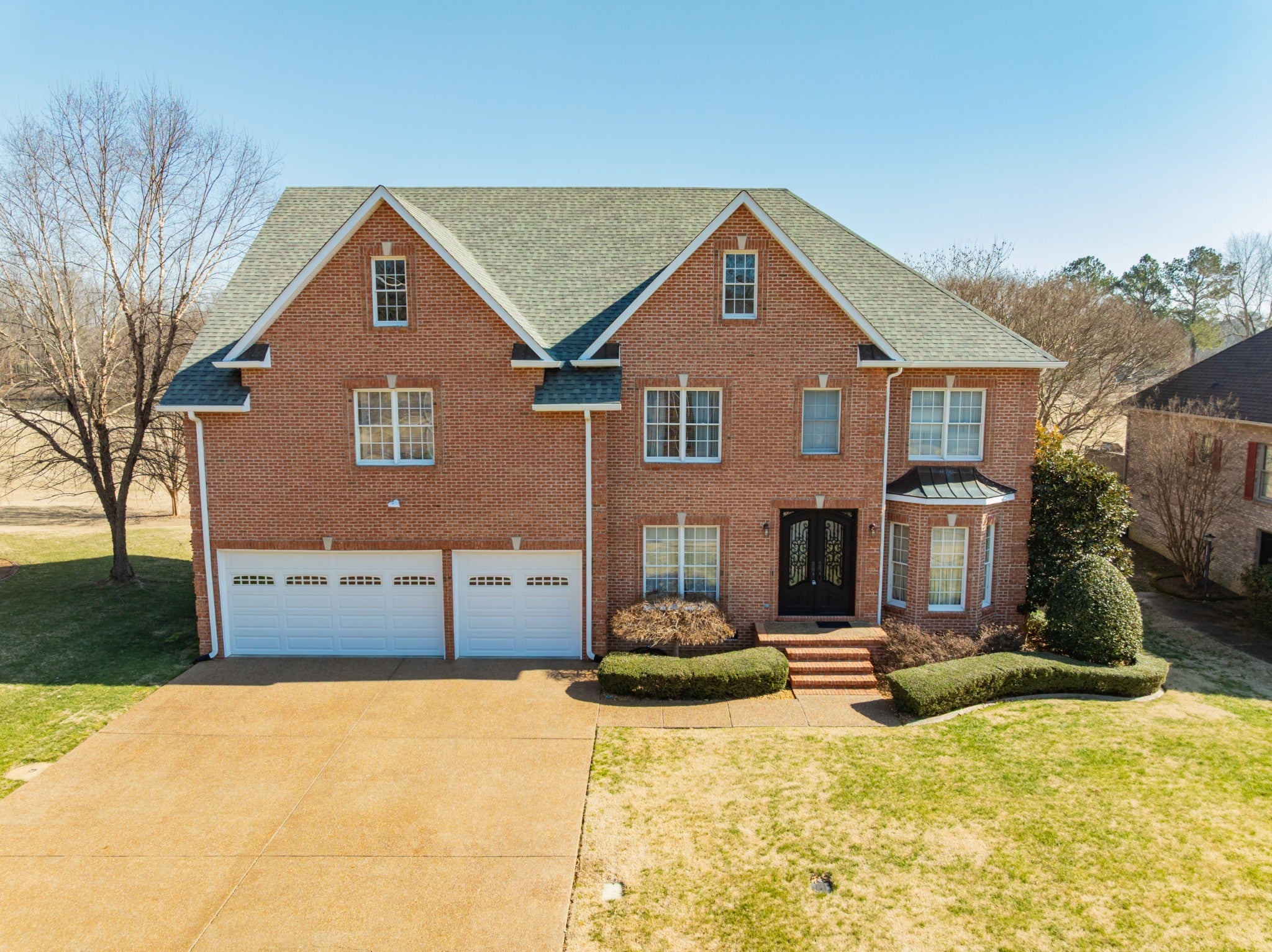 114 Courtside Ln — photo