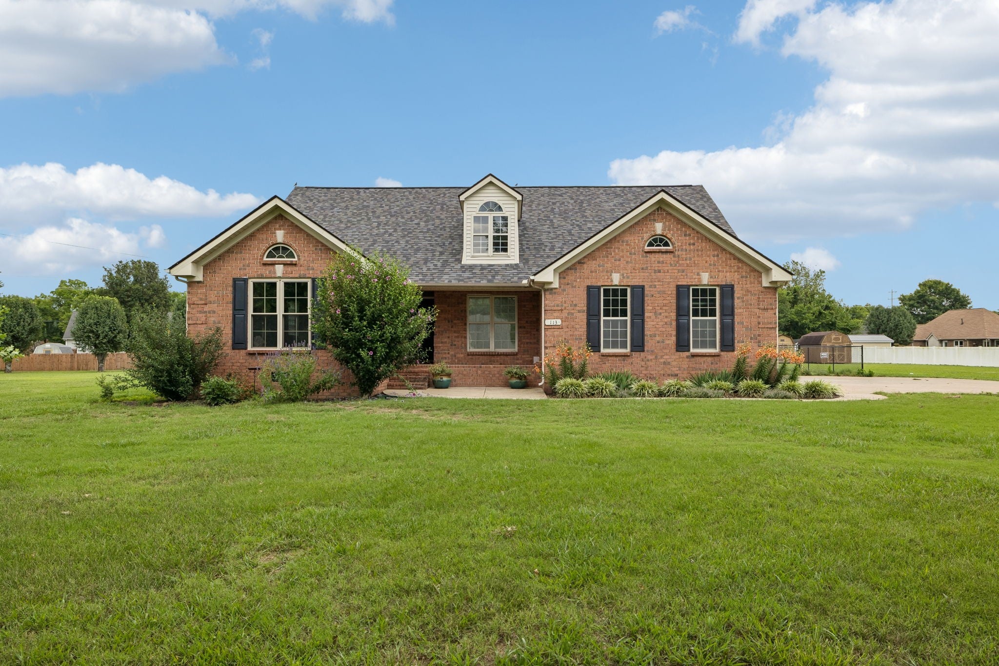 113 Mabry Dr — photo