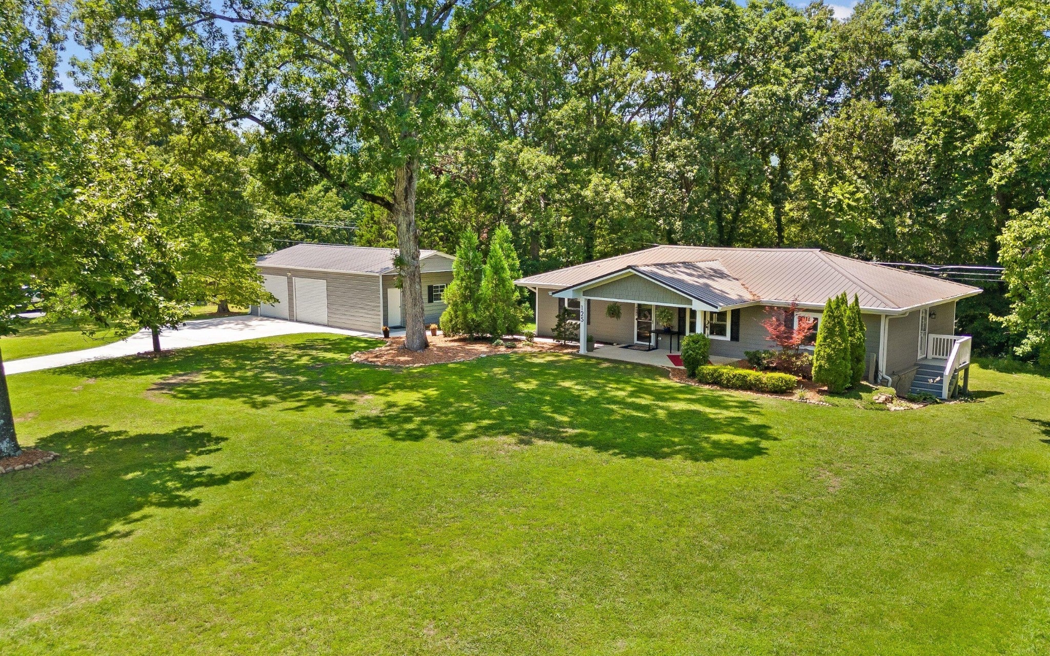 125 Seminole Drive — photo