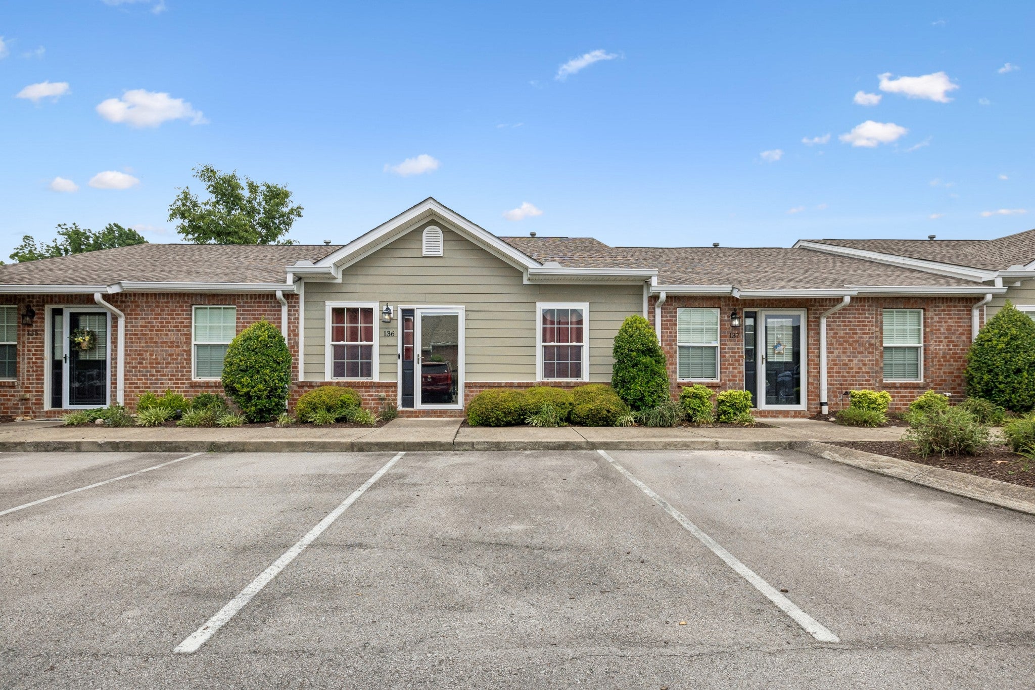 1040 Charlie Daniels Pkwy 136 — photo