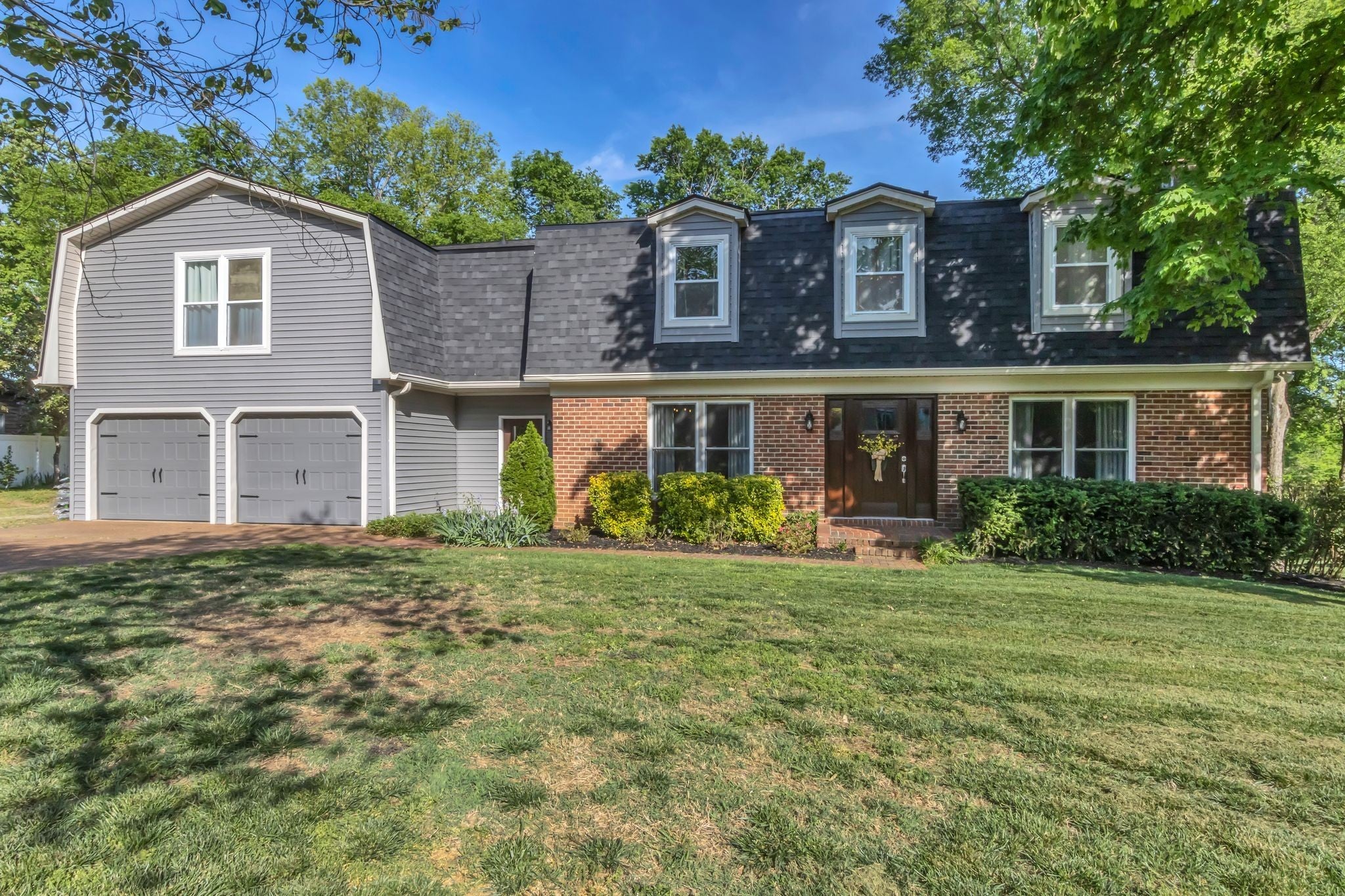 2248 Racquet Club Dr — photo