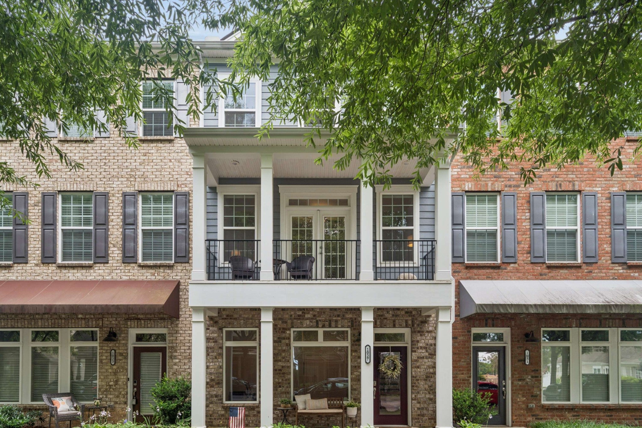 1027 Avery Park Dr — photo