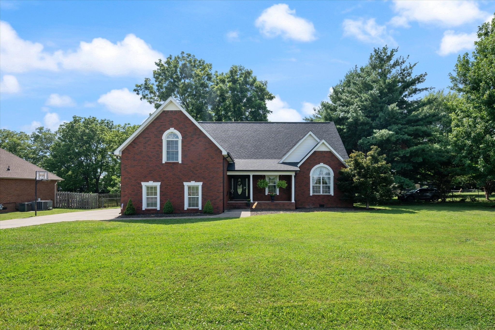 125 Prairieview Dr — photo