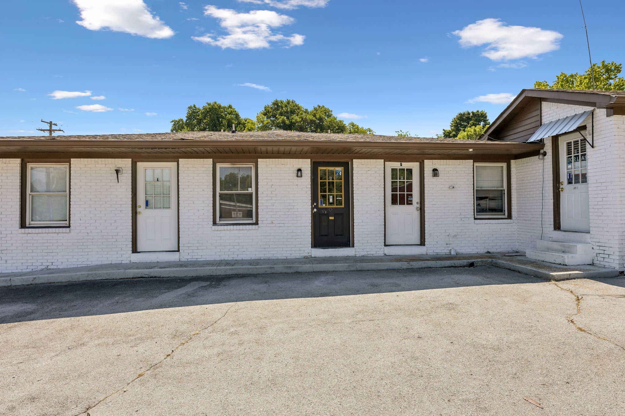 1501 Carmack Blvd — photo