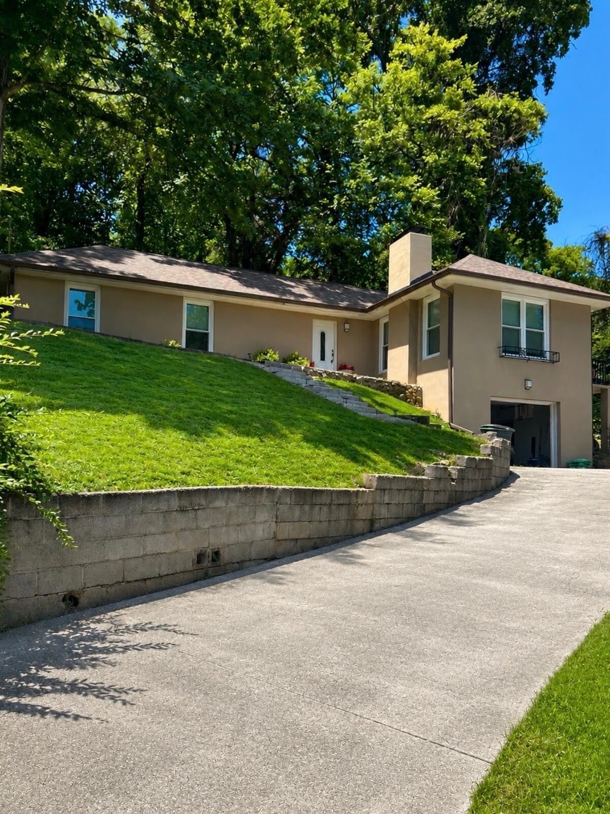 119 Crestview Circle — photo