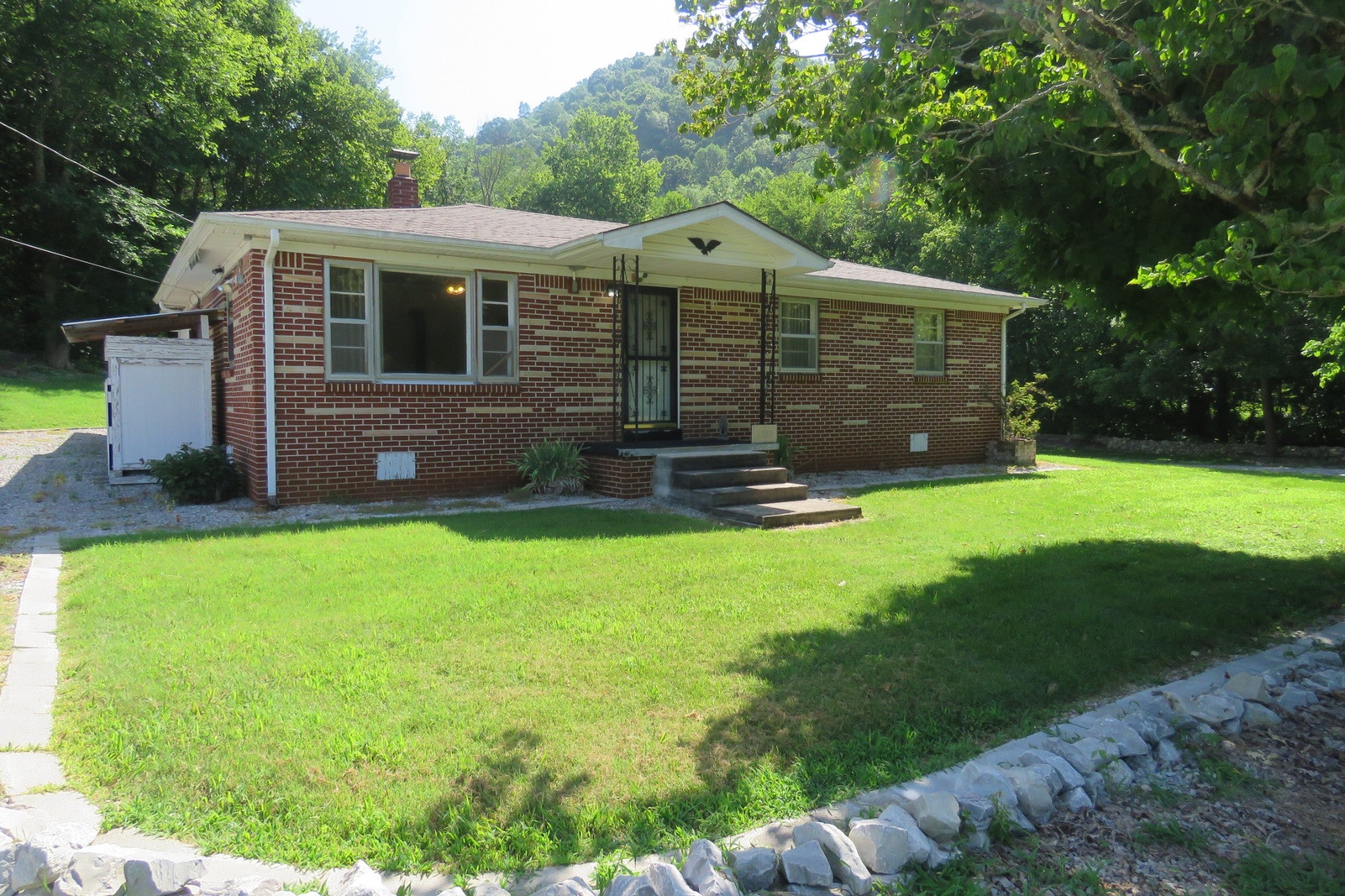 1757 Wet Mill Creek Rd — photo