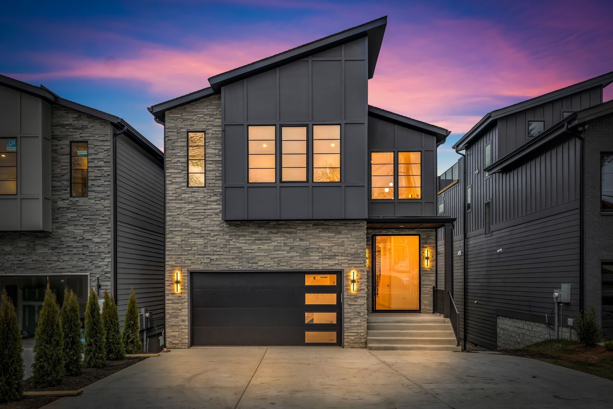 2505 Barclay Dr — photo