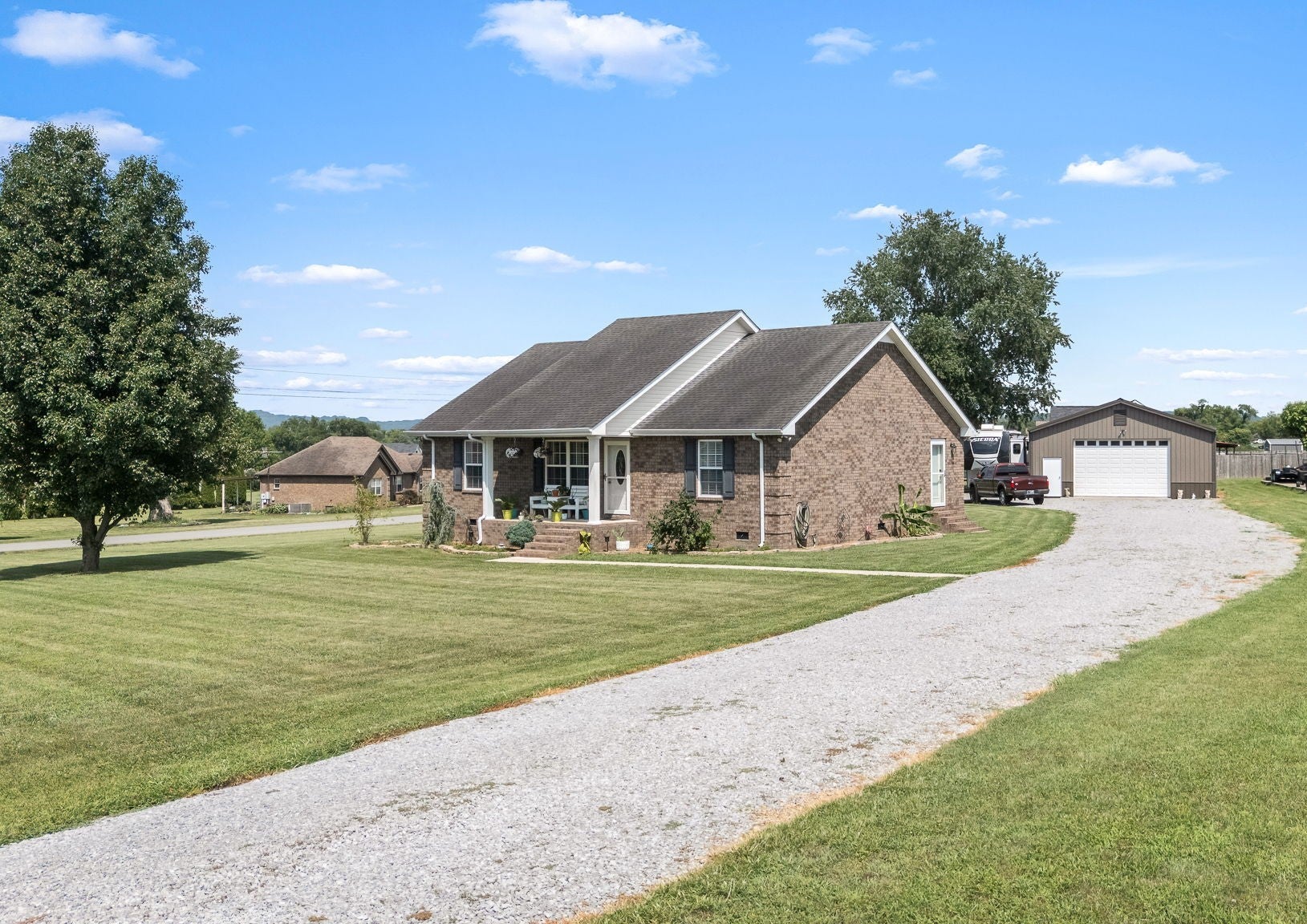 1012 Peak Dr — photo