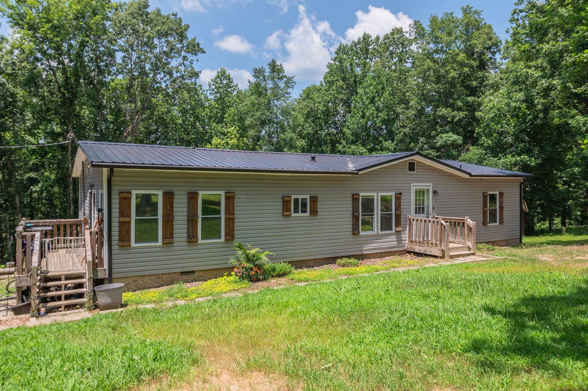 1075 Overlook Trl — photo