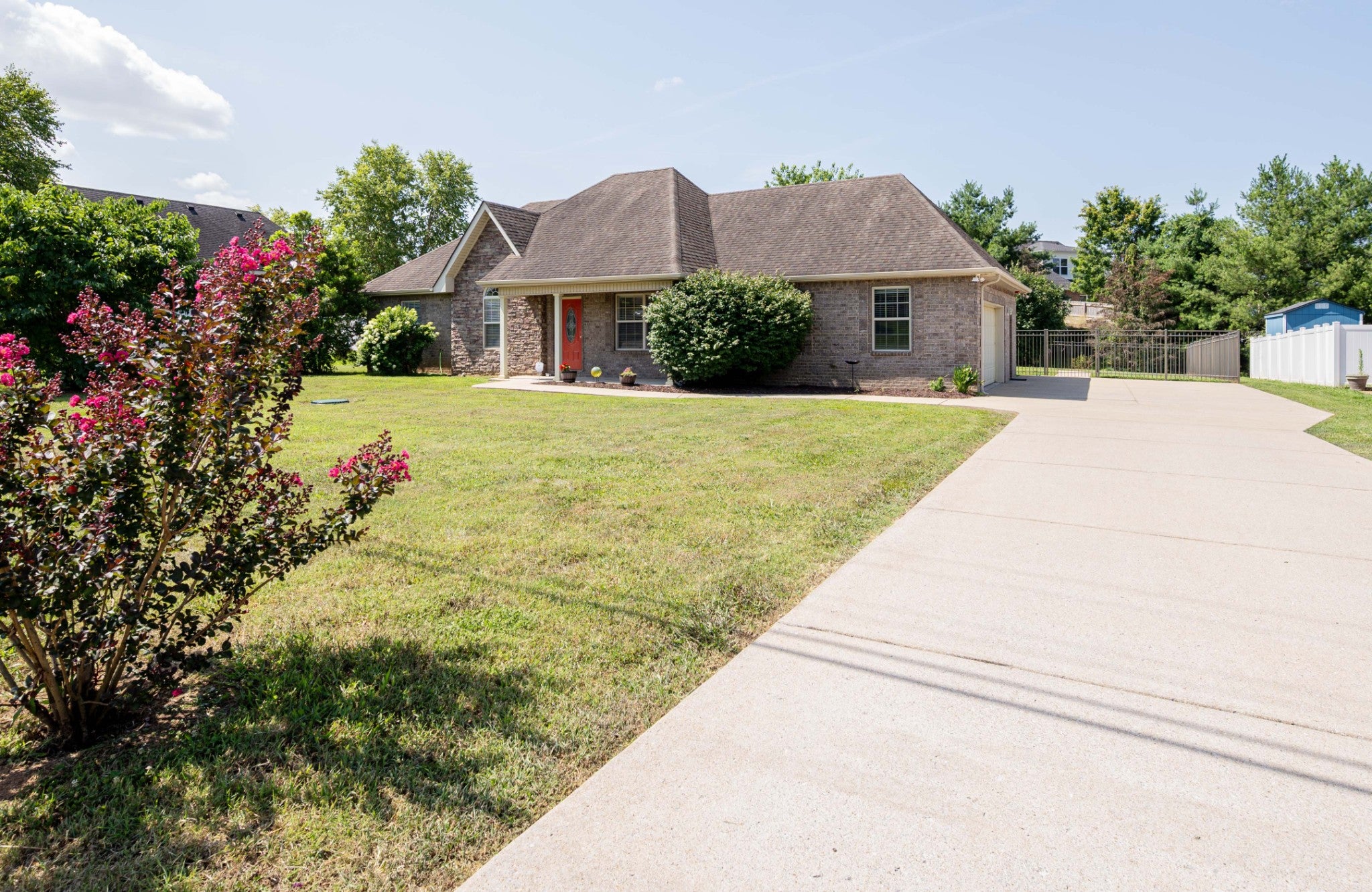 1125 Cascade Falls Dr — photo