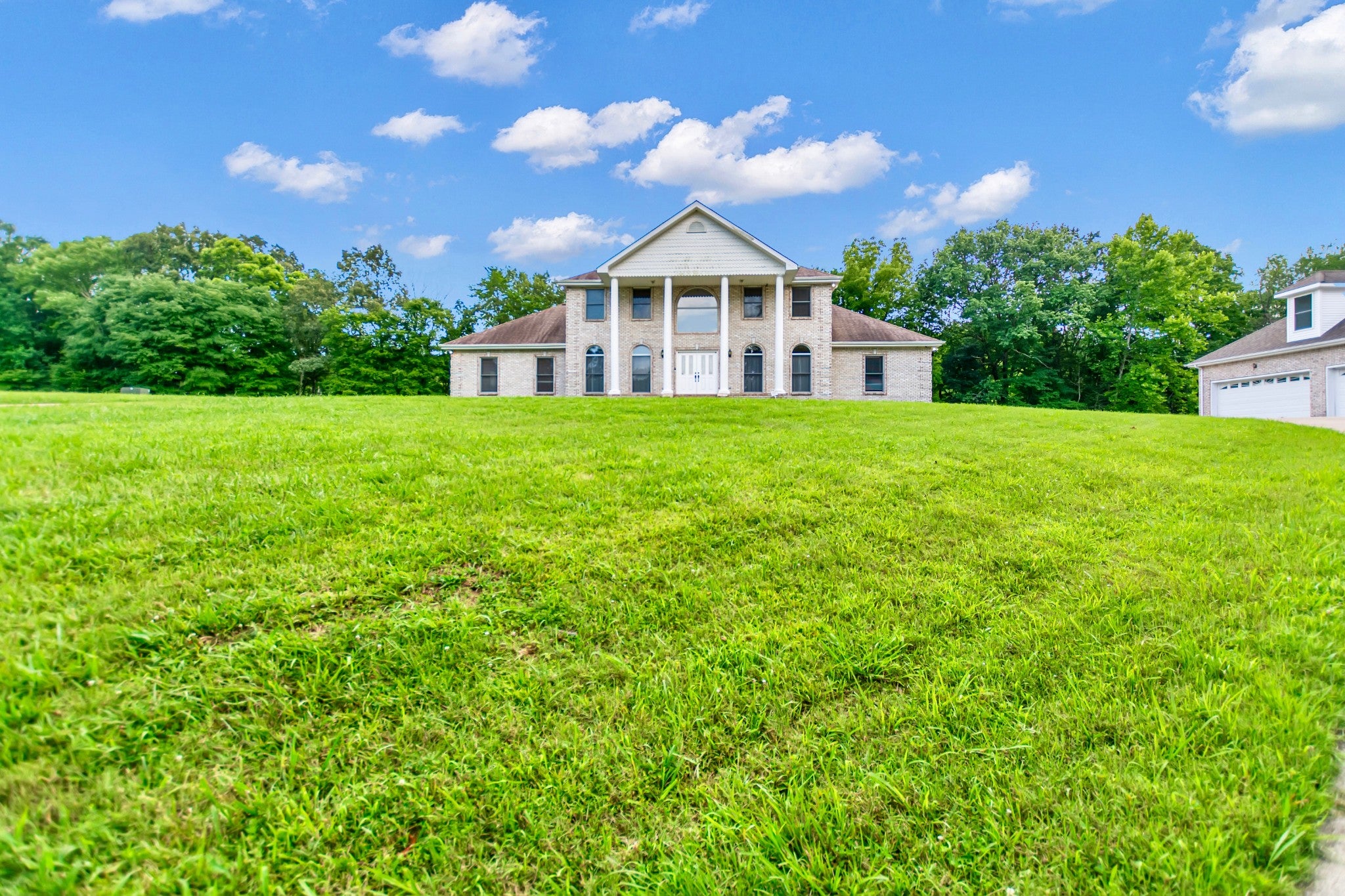 1400 Slaydenwood Rd — photo