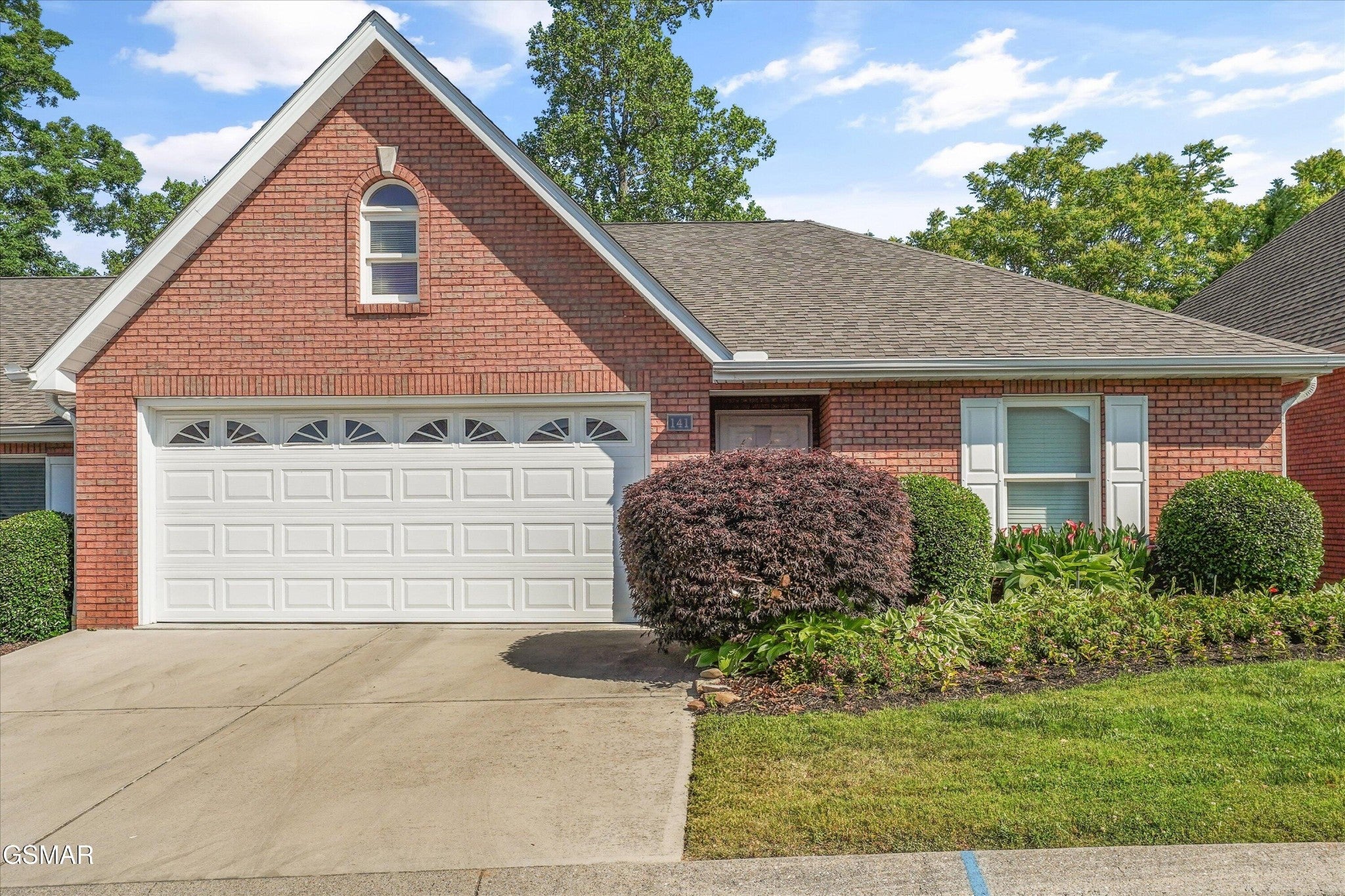 141 Creekwood Way — photo
