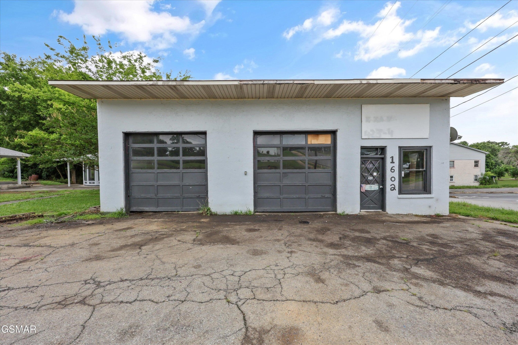 1602 Main St Street — photo