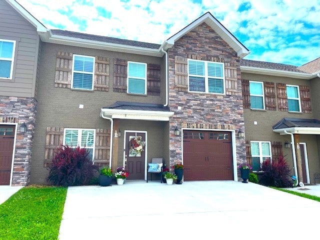 967 Horse Mountain Rd 1E — photo