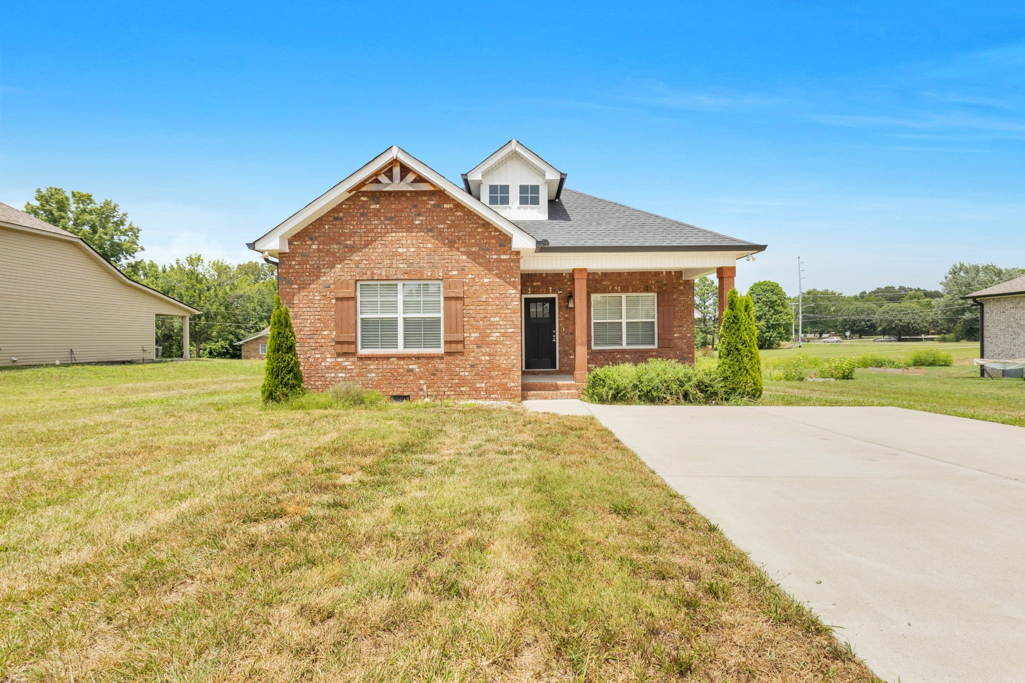 155 Julia Ann Ct — photo
