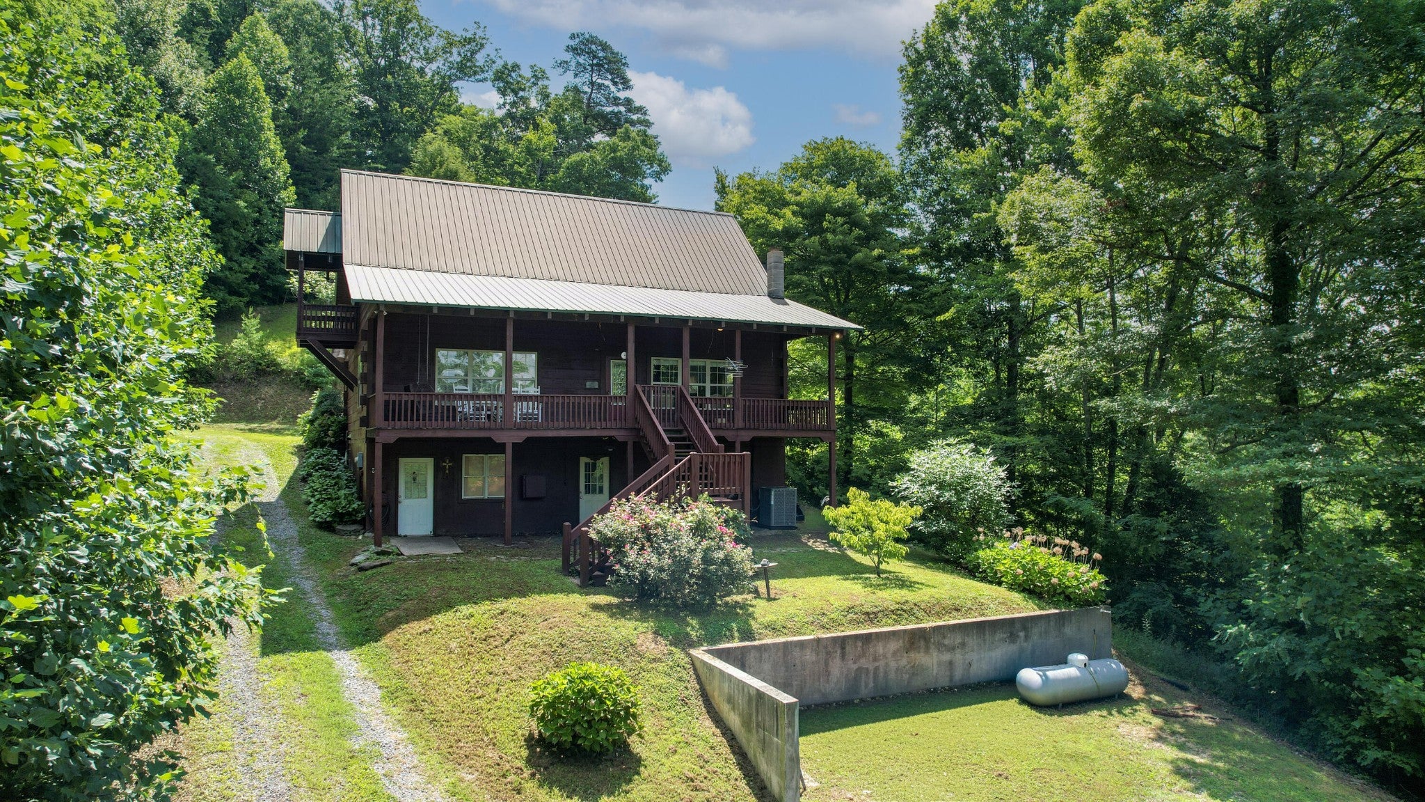 186 Caney Creek Road — photo