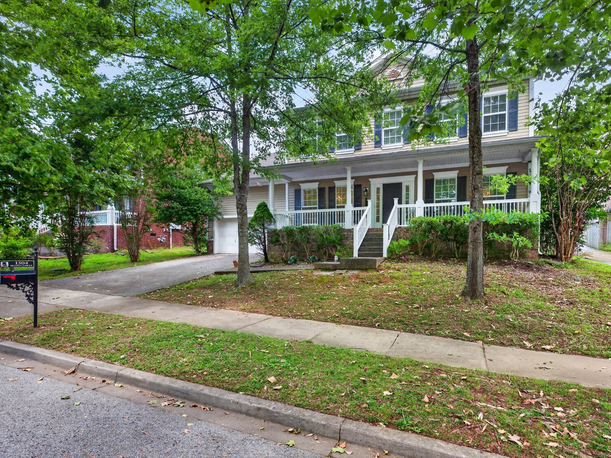 1504 Braden Cir — photo