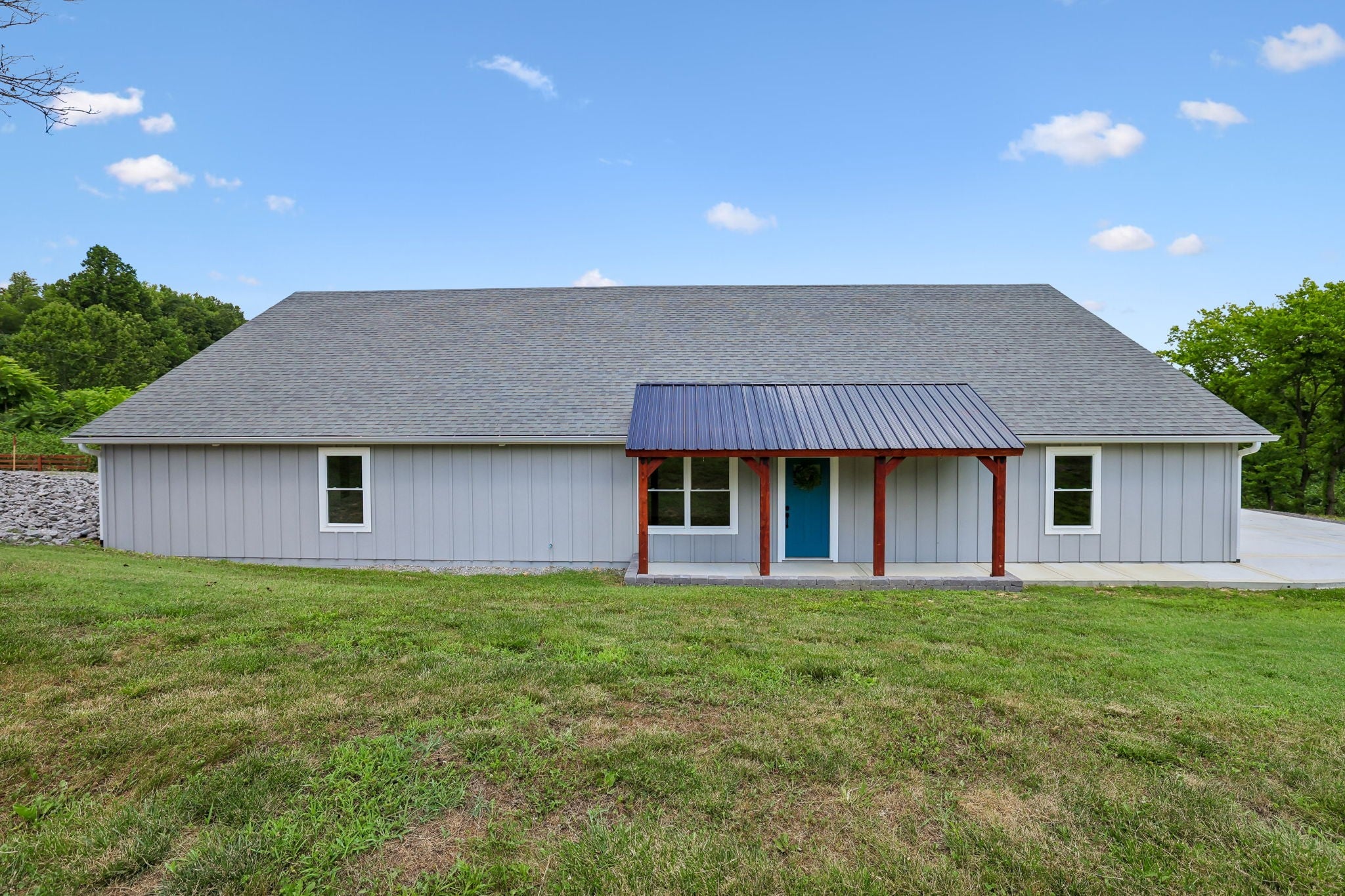 1124 Dale Ridge Rd — photo