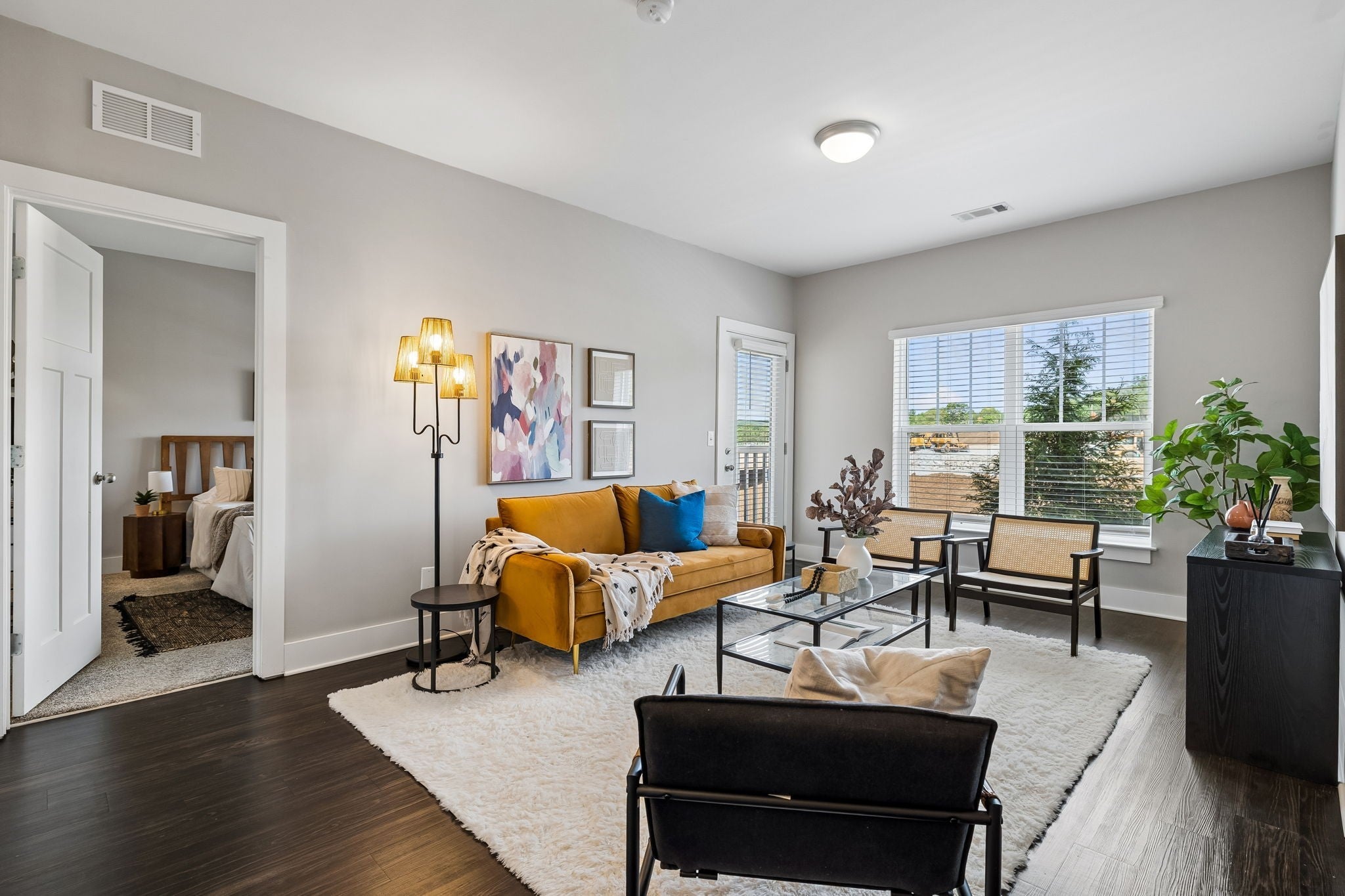 934 Governors Ct 208 — photo