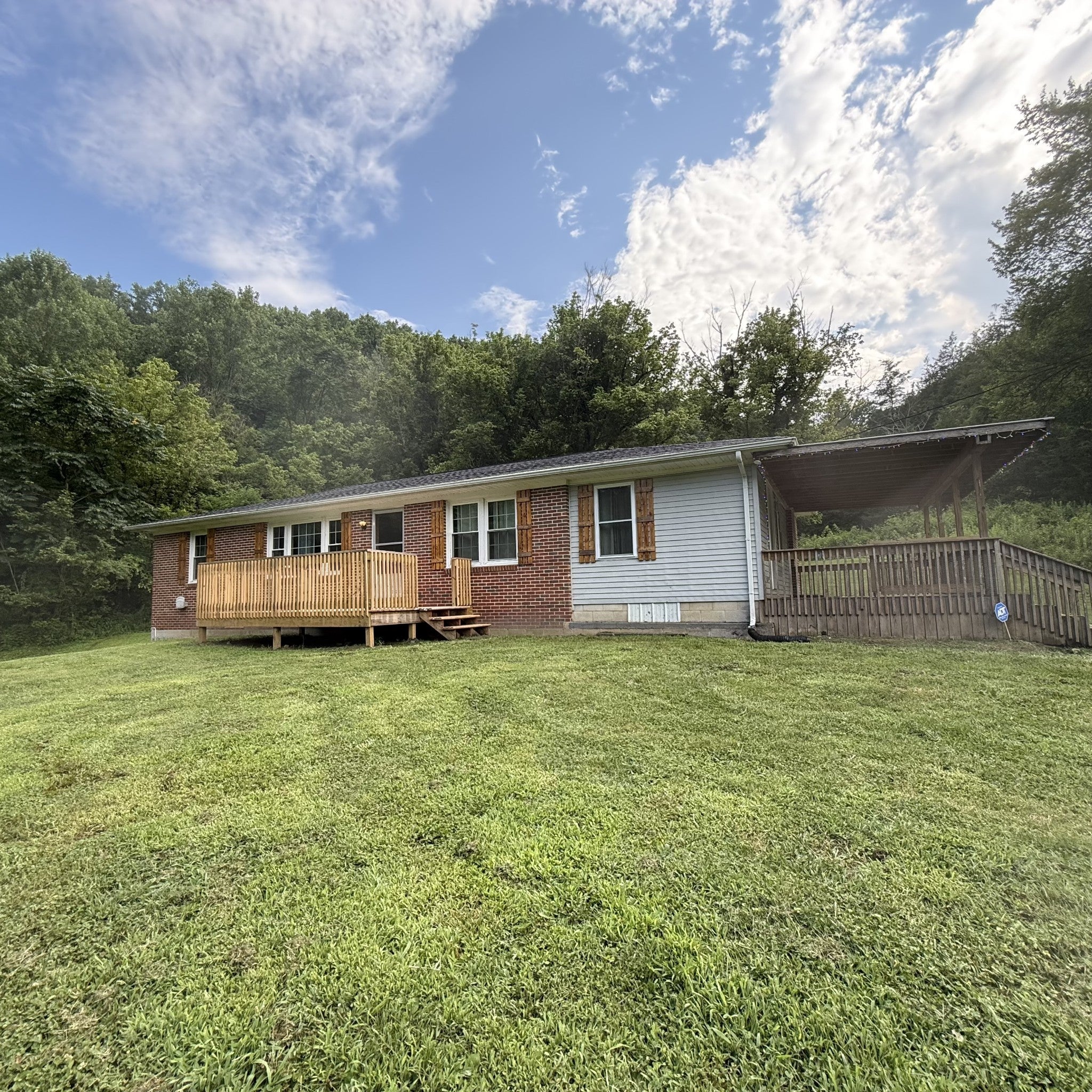 2625 Wartrace Hwy — photo