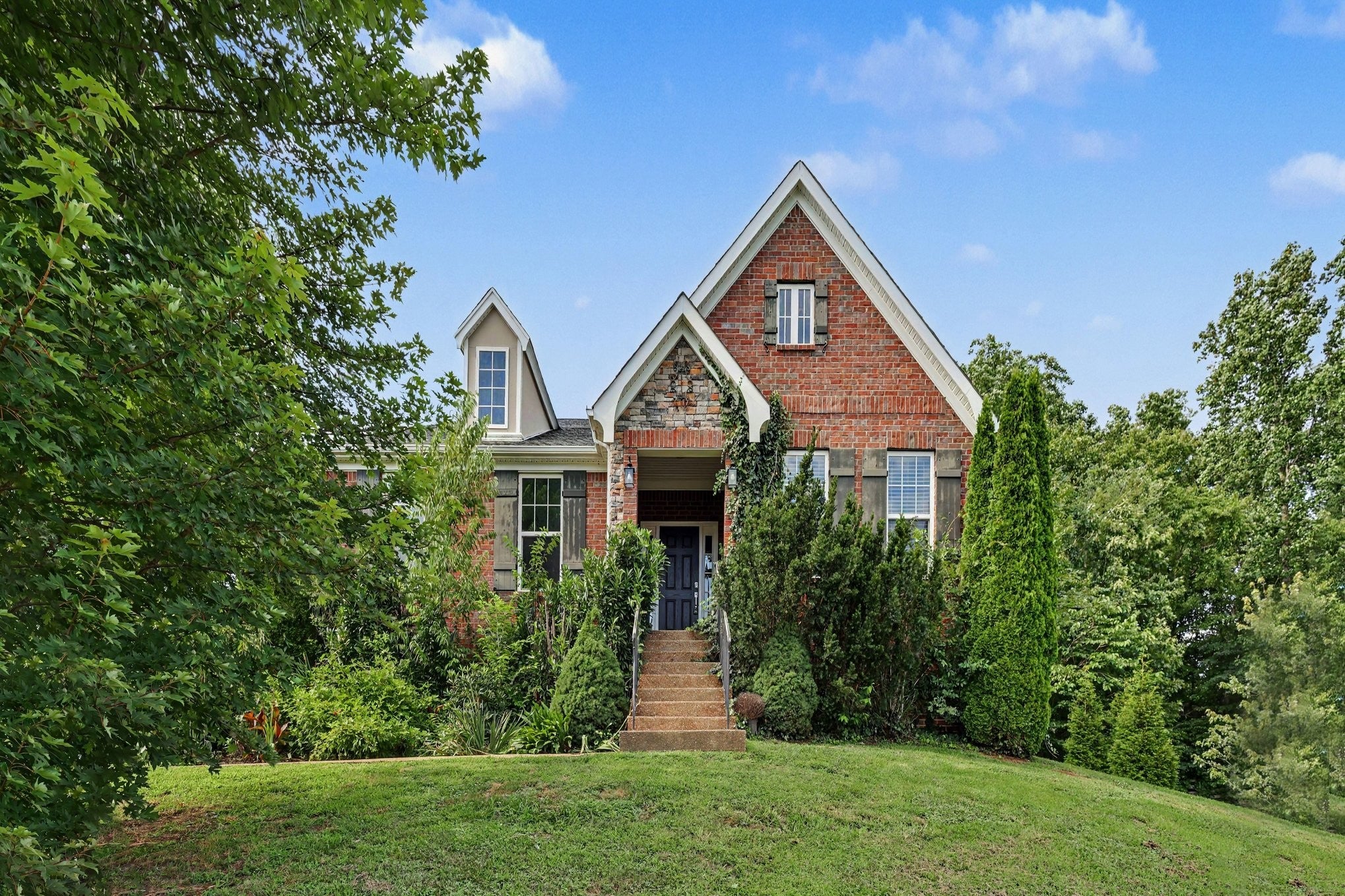 7204 Affirmed Ct — photo
