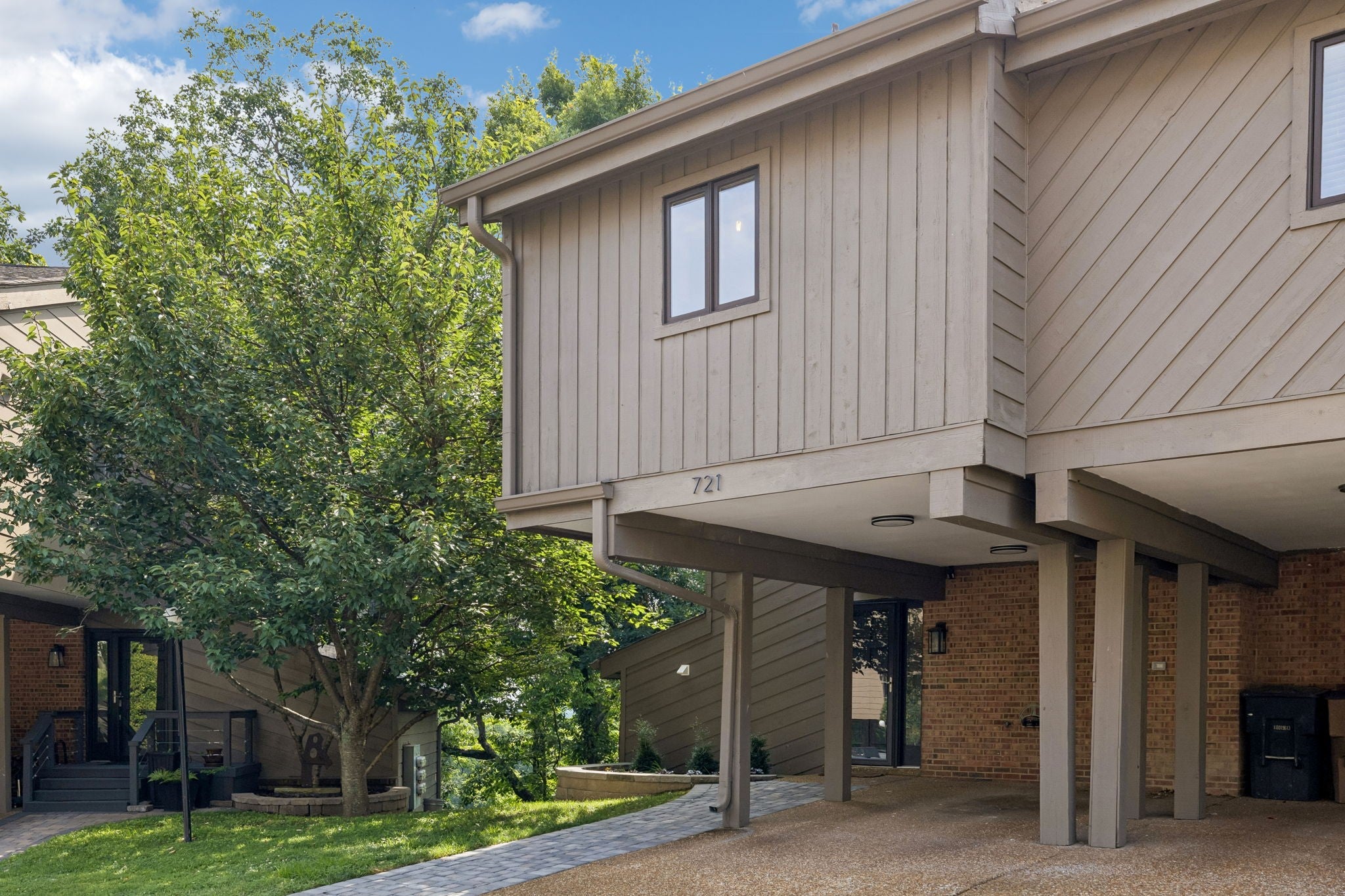 721 Harpeth Trace Dr — photo