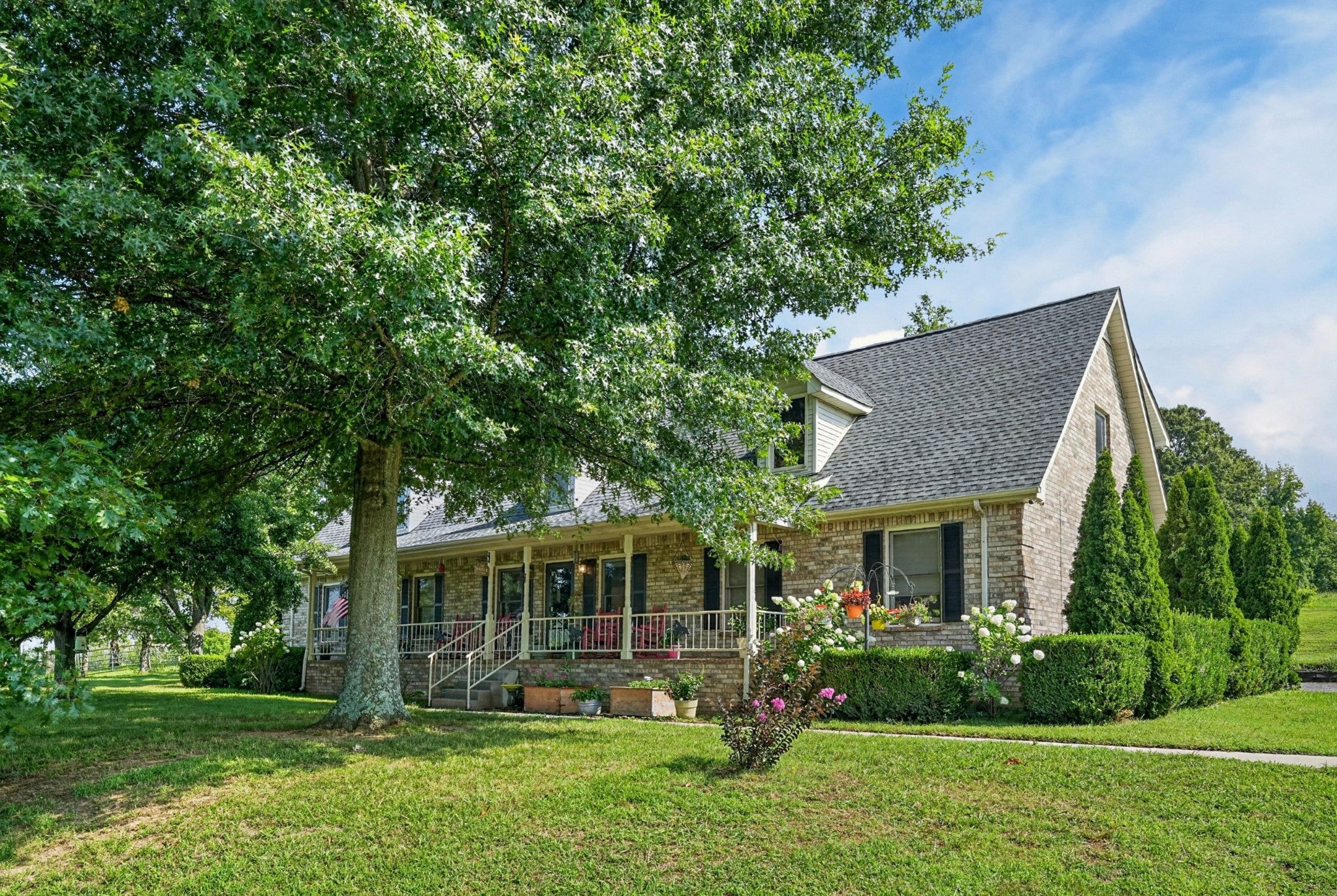 1377 Chestnut Grove Rd — photo