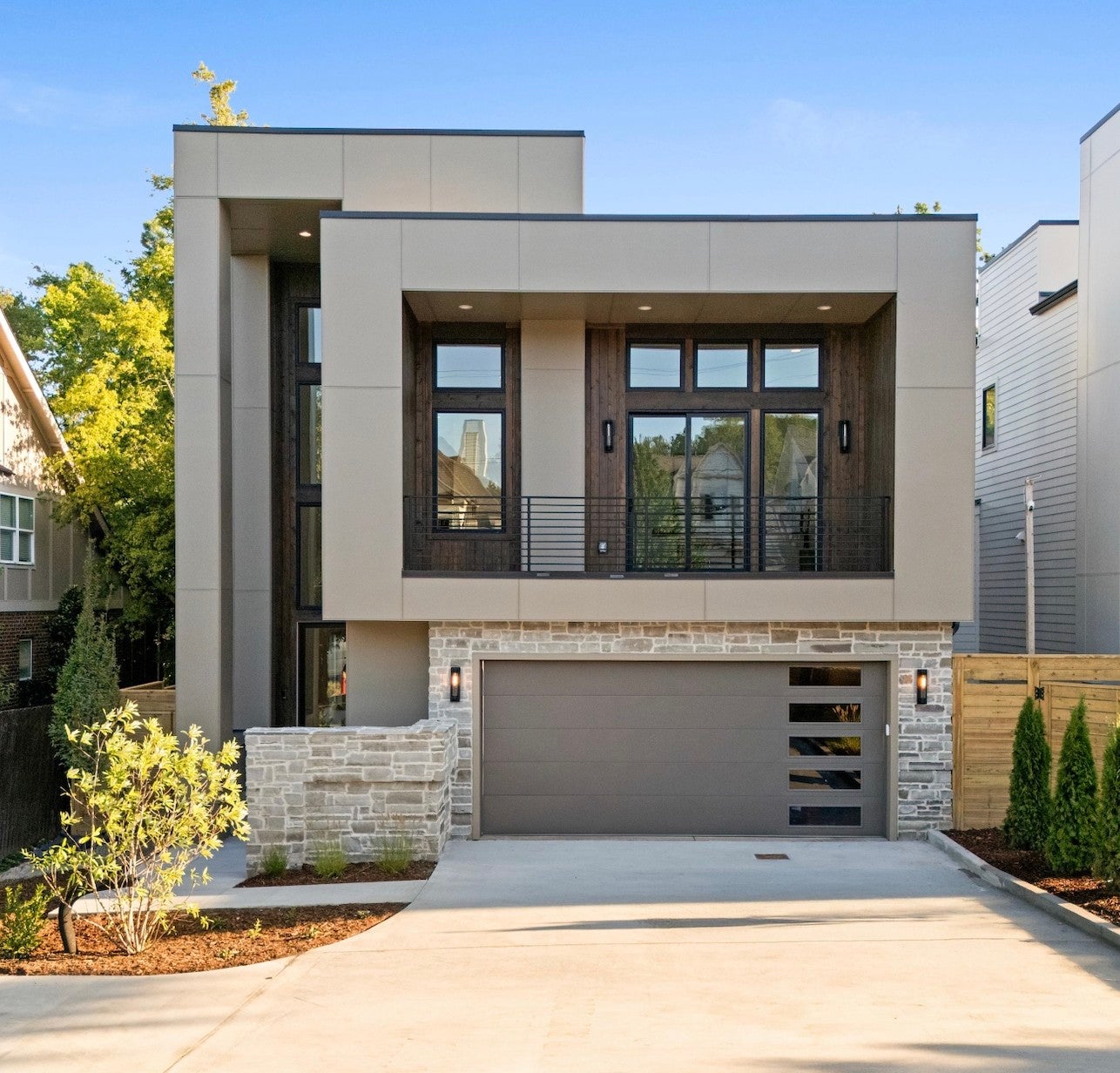1109 Biltmore Dr a — photo