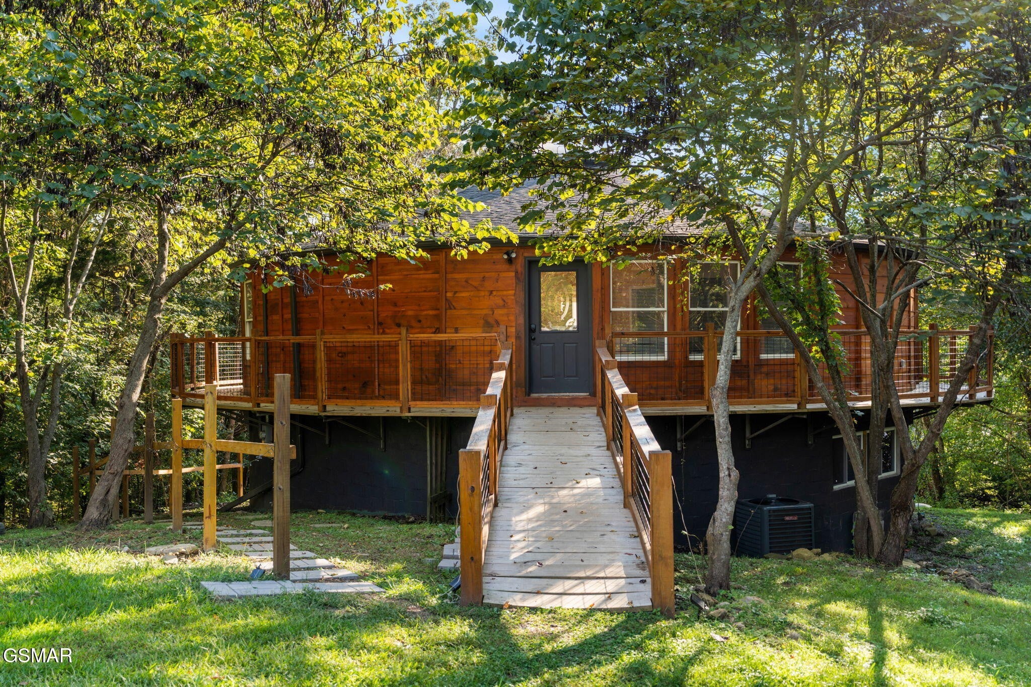 525 Sourdough Hollow Road — photo