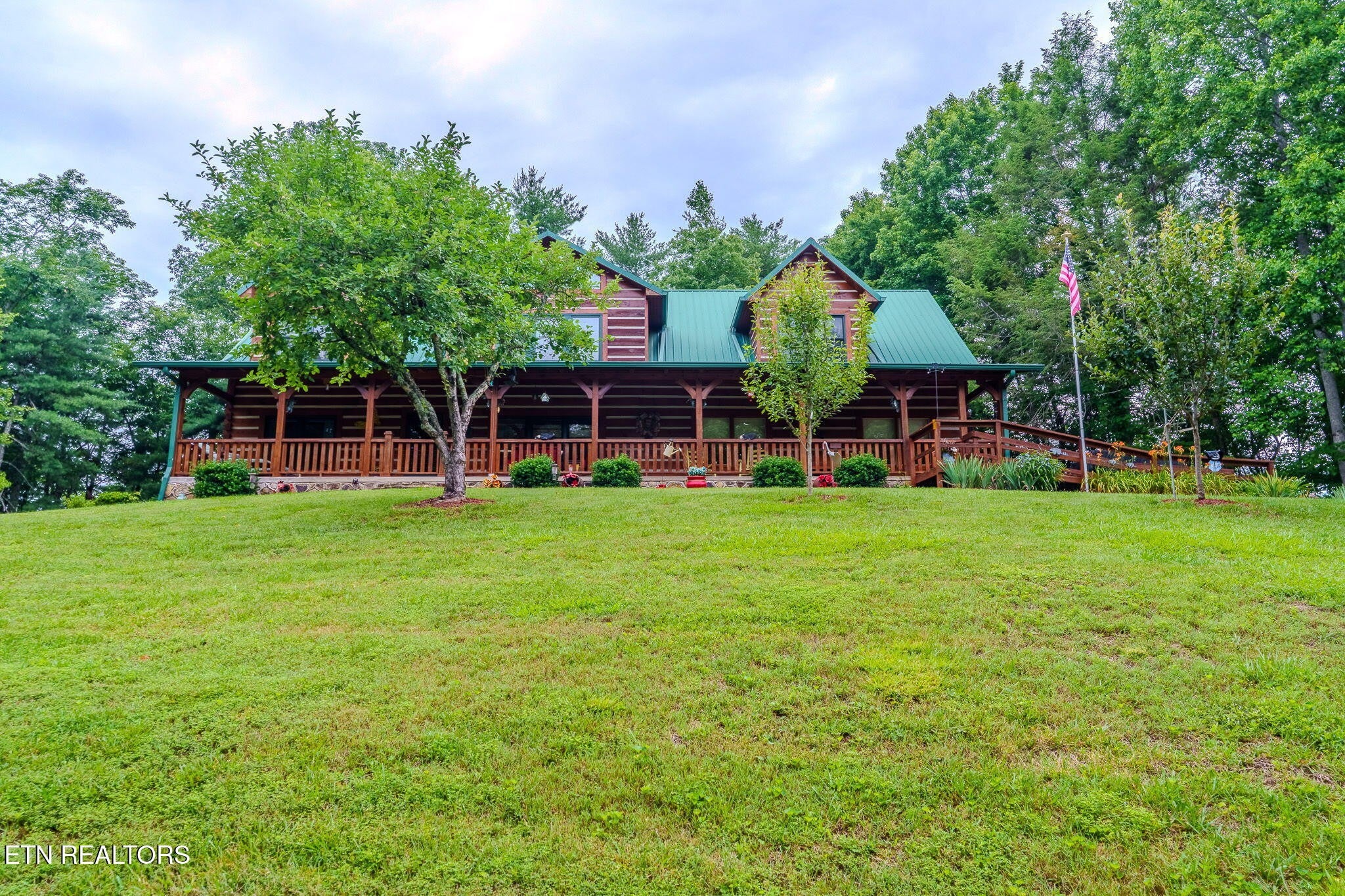 2120 Mount Pleasant Rd — photo