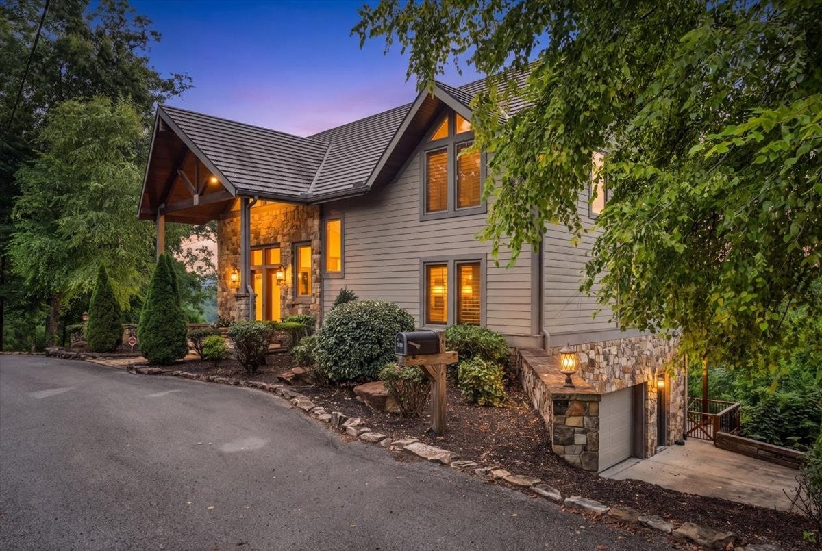 858 Harbor Green Pl — photo