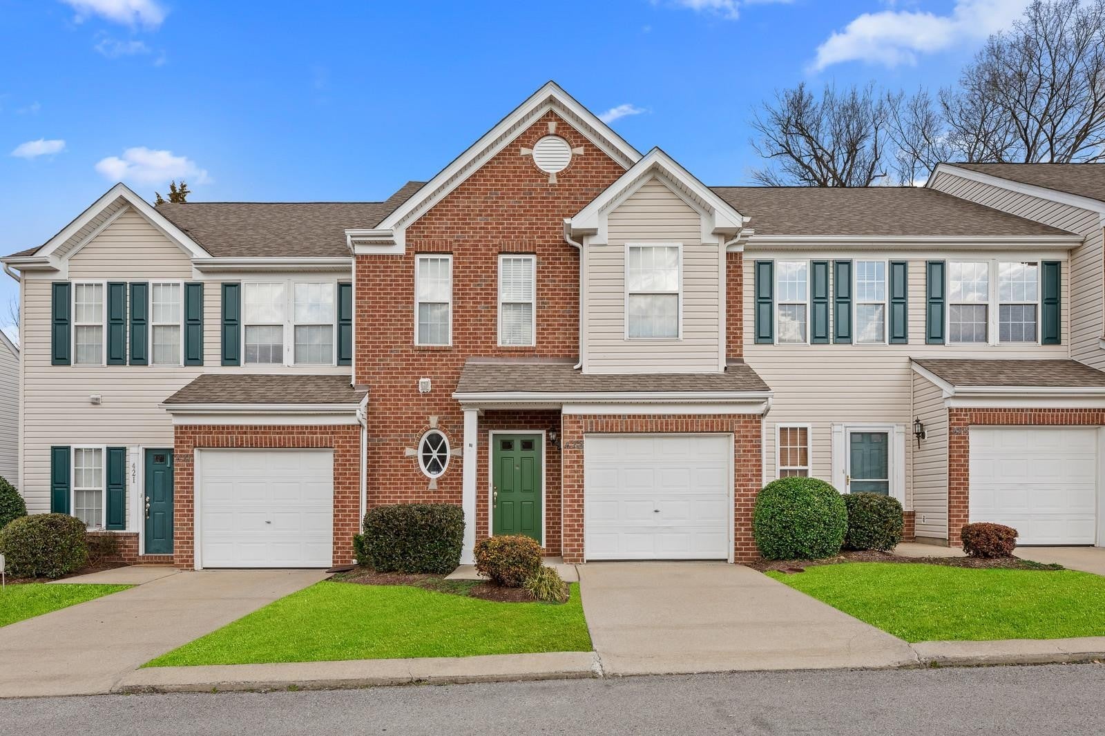 1345 Bell Rd 423 — photo