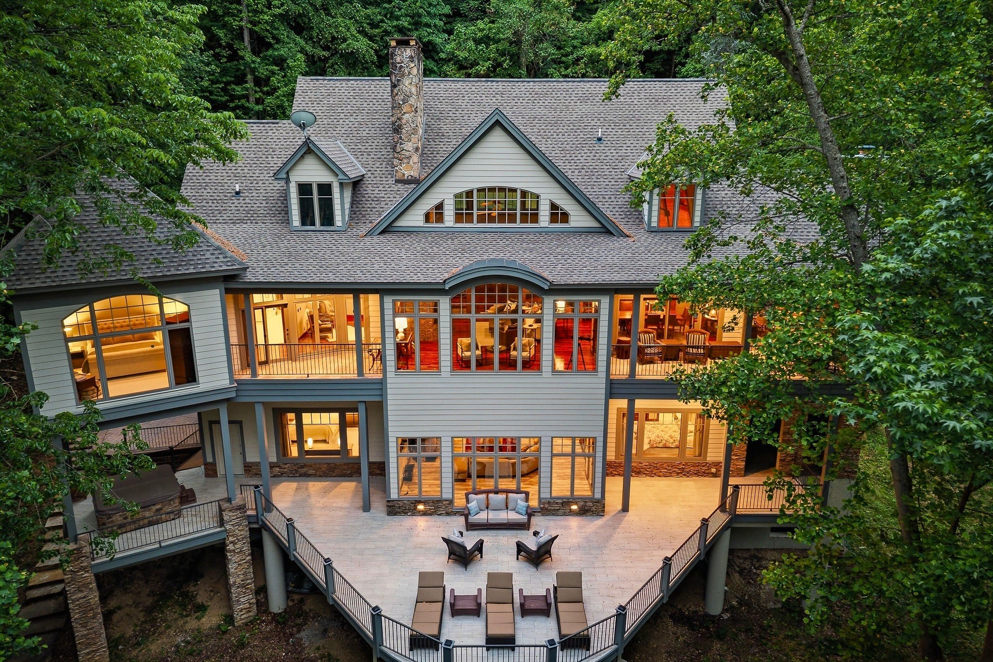 2304 Backbone Rd — photo