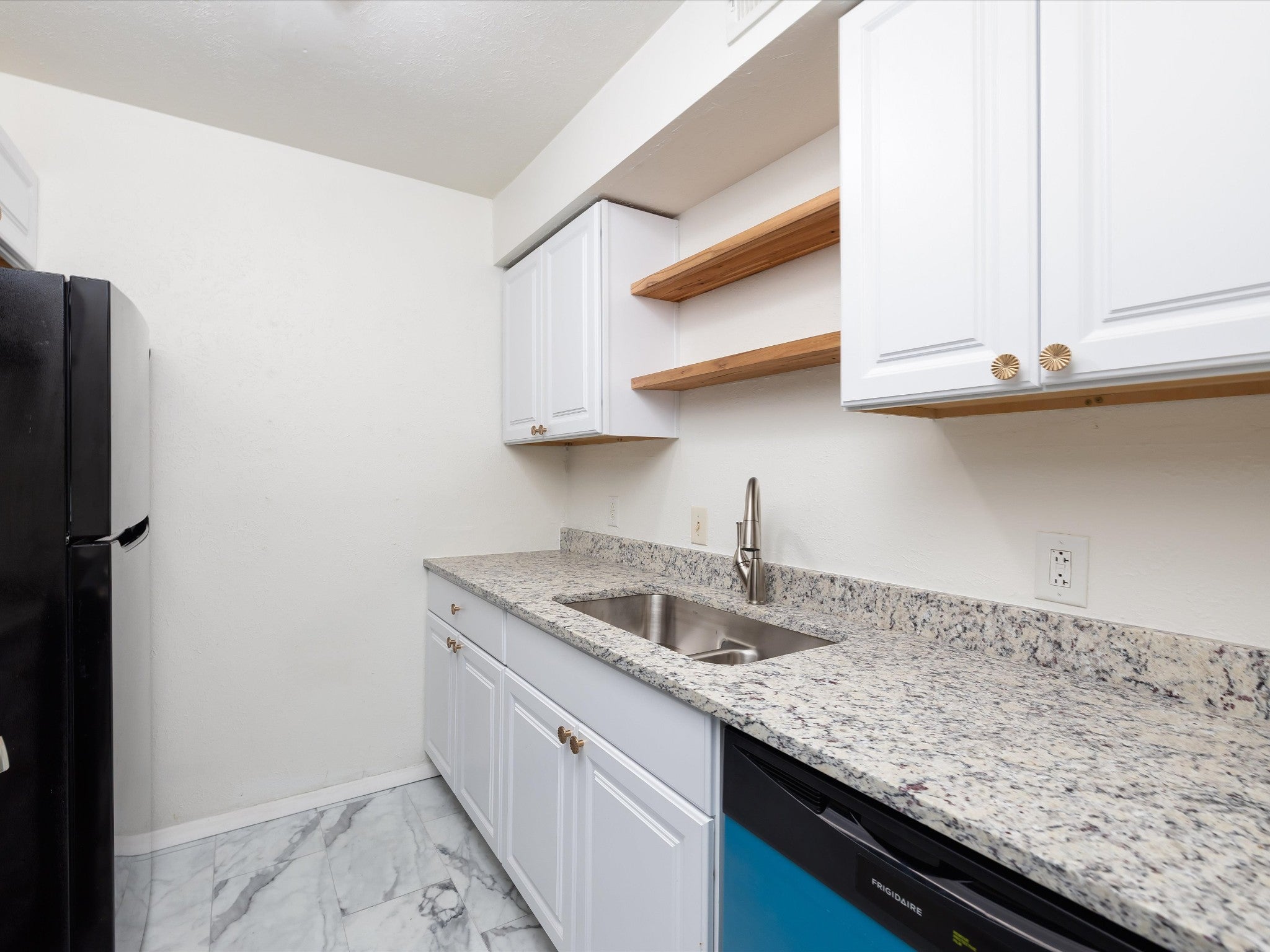 810 Bellevue Rd 192 — photo