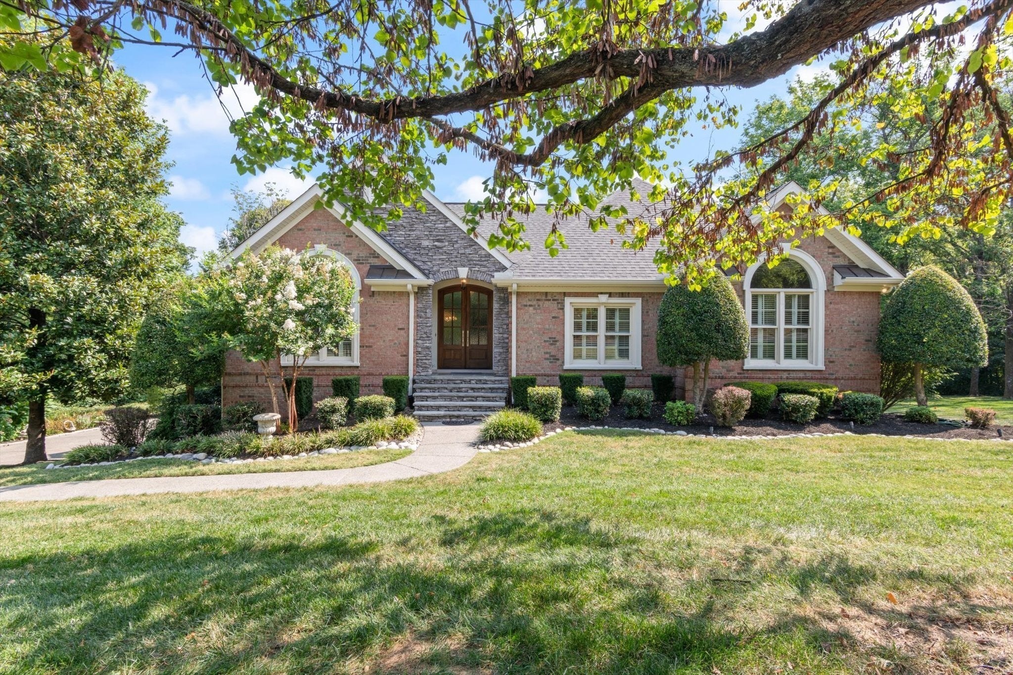 766 Peach Orchard Dr — photo