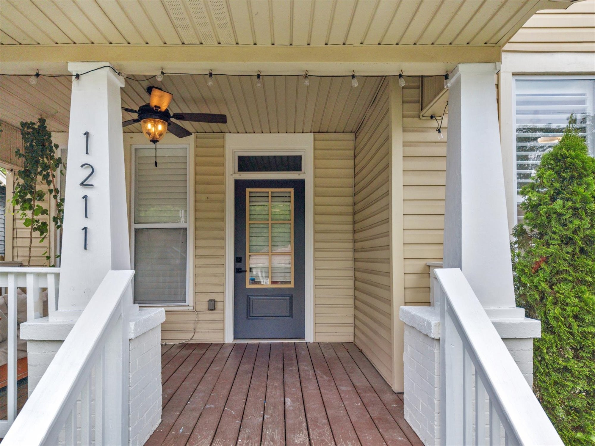 1211 Stainback Ave — photo