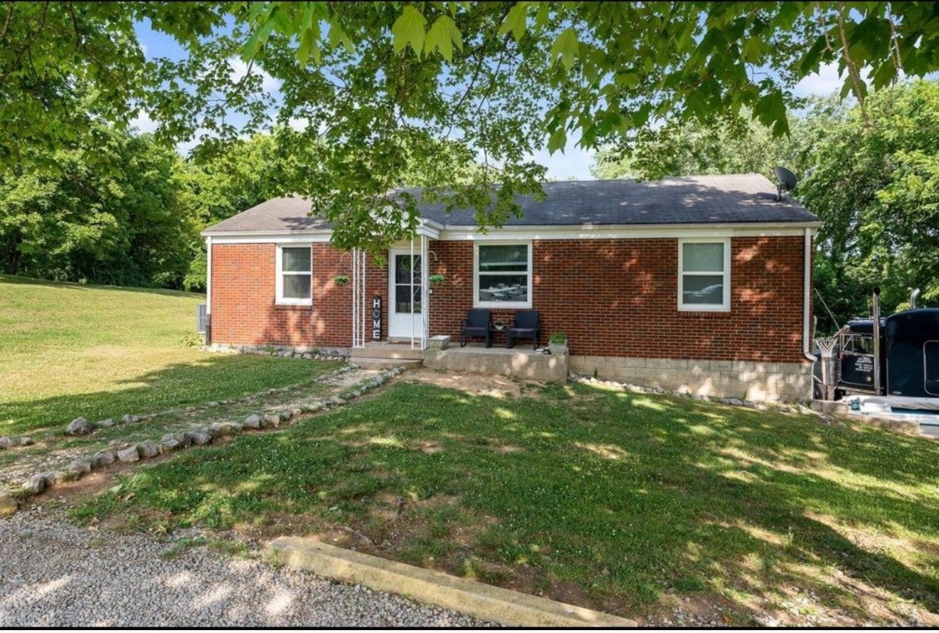 1166 Barnes Rd — photo
