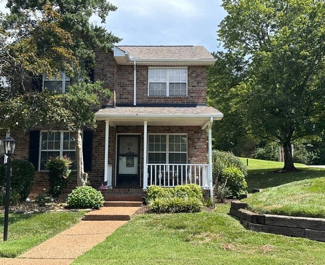102 Pepper Ridge Cir — photo