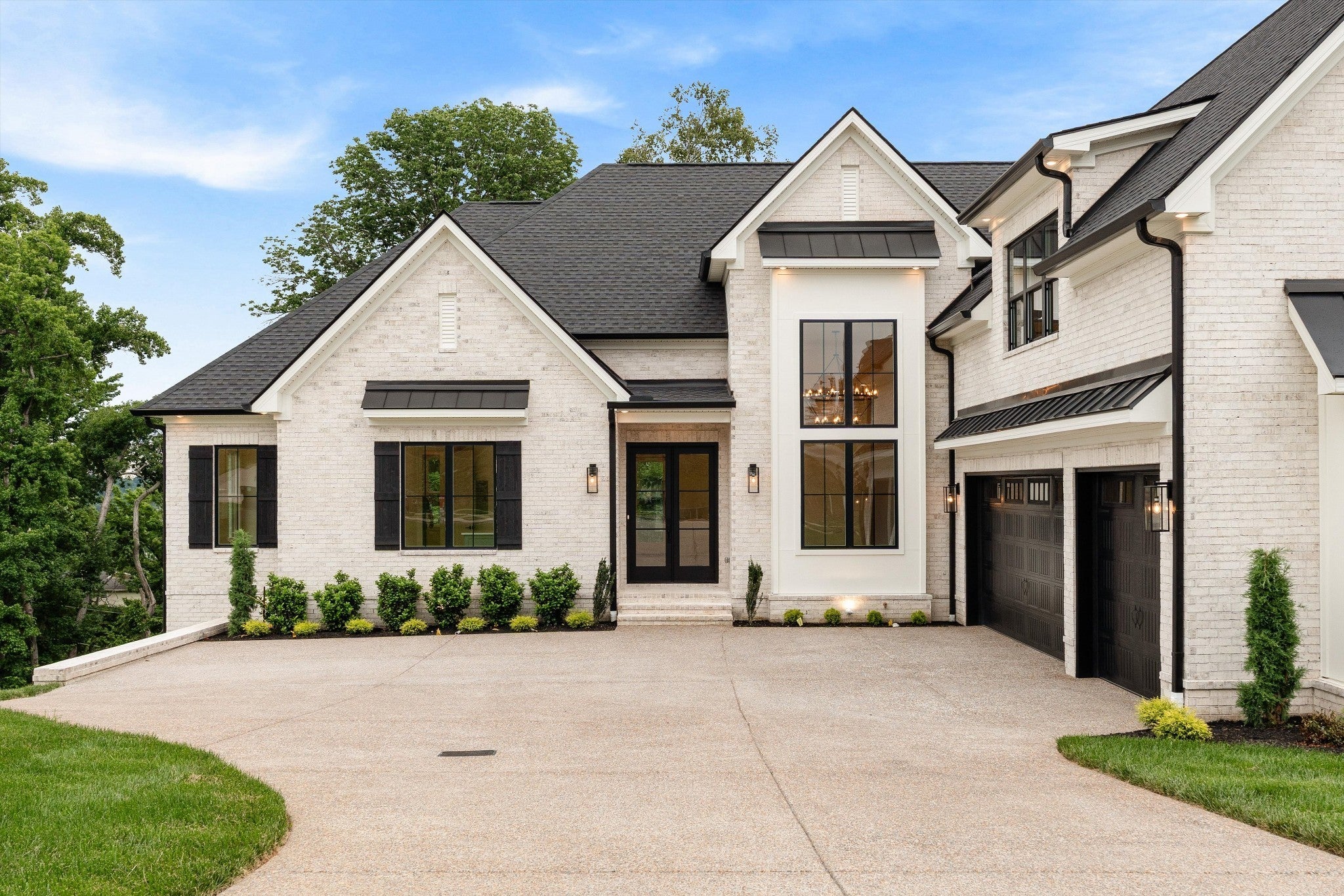 342 Raintree Drive — photo